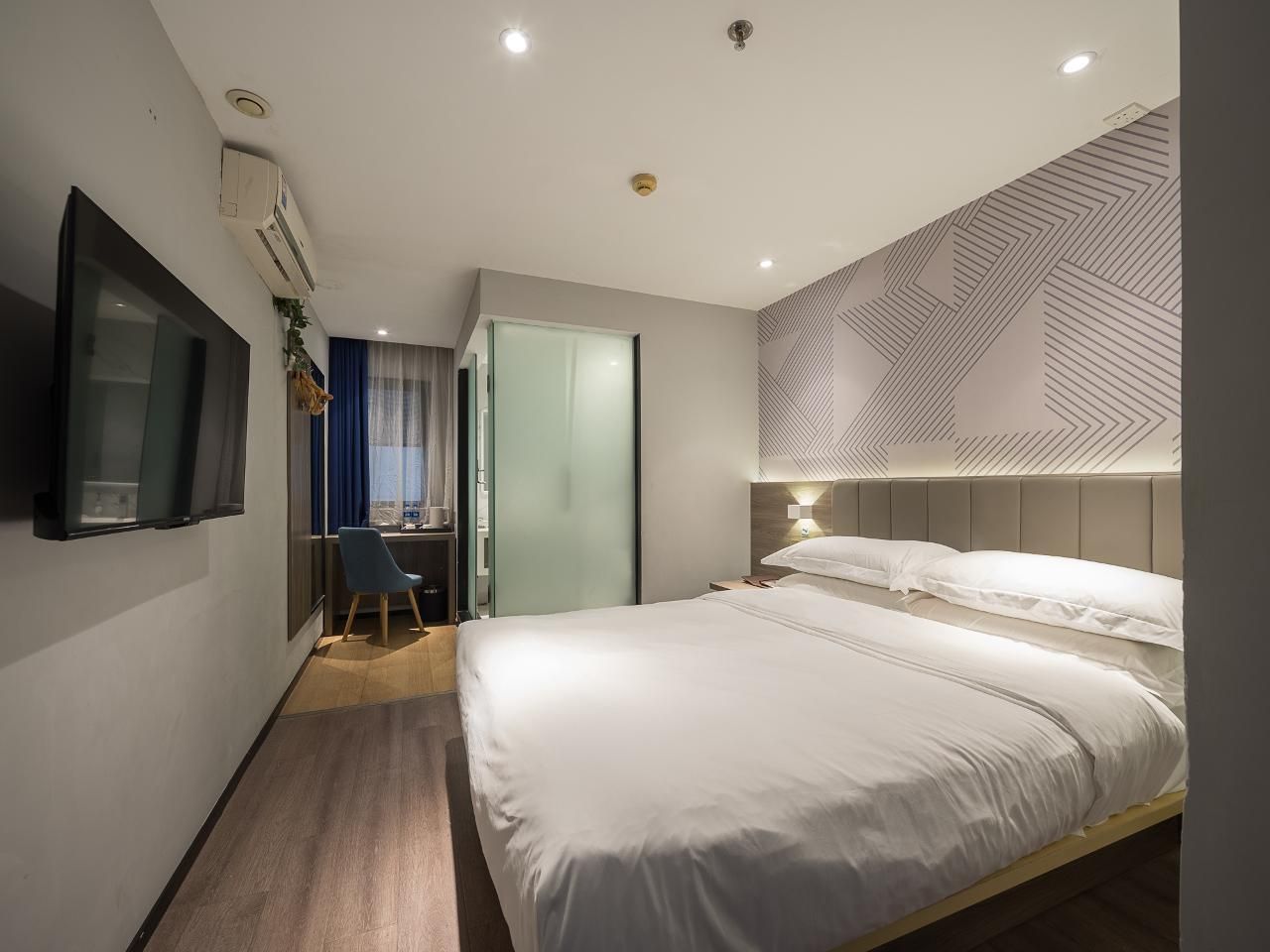 Dossen - Standard Bed Room