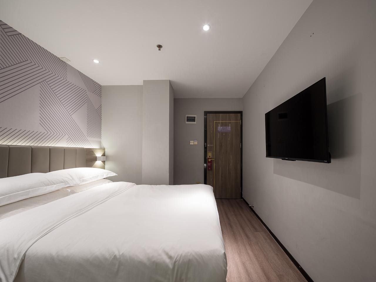 Dossen - Standard Bed Room