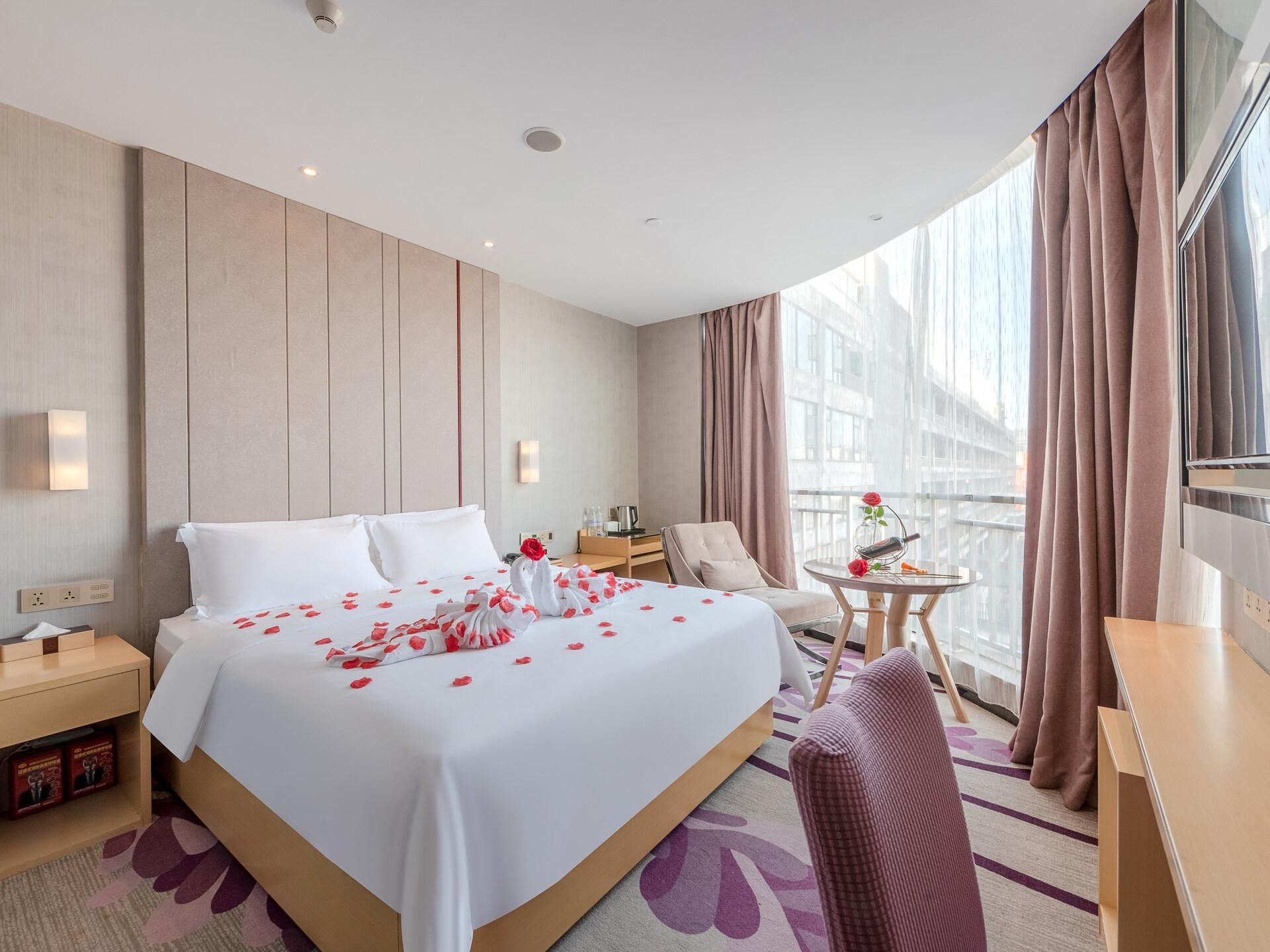 WH - Youxiang Romantic Room