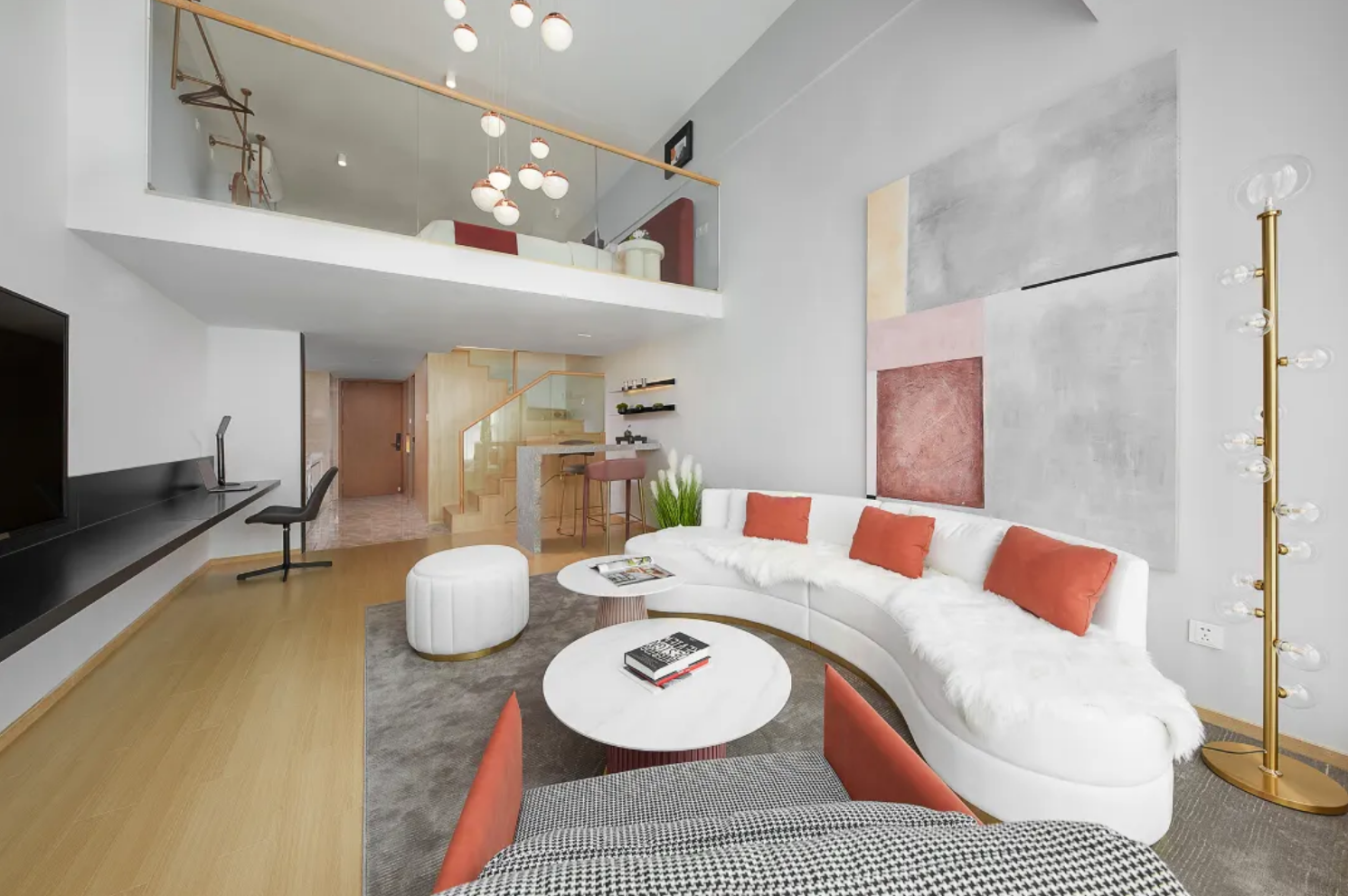 Business Suite Room