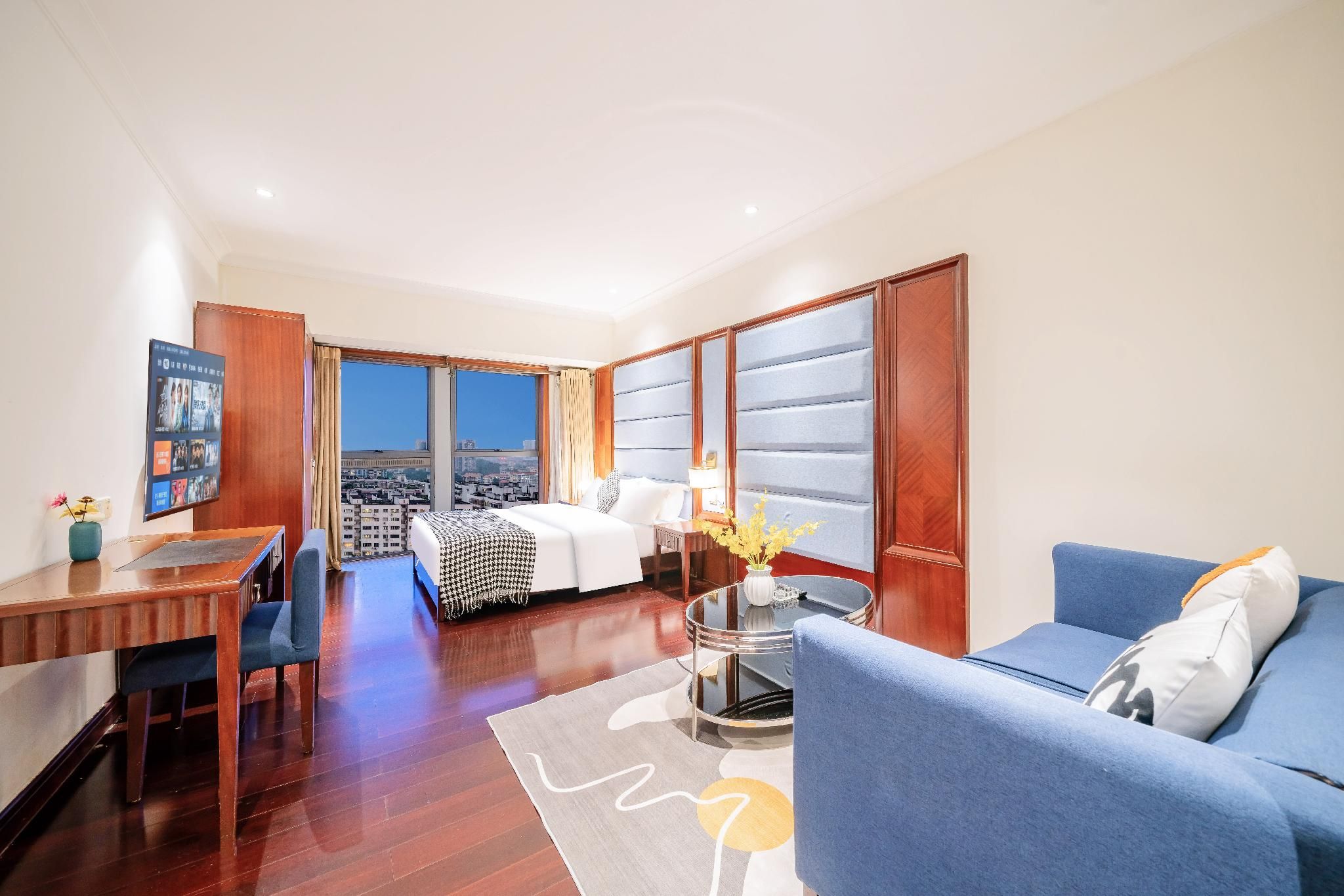 Big Room
