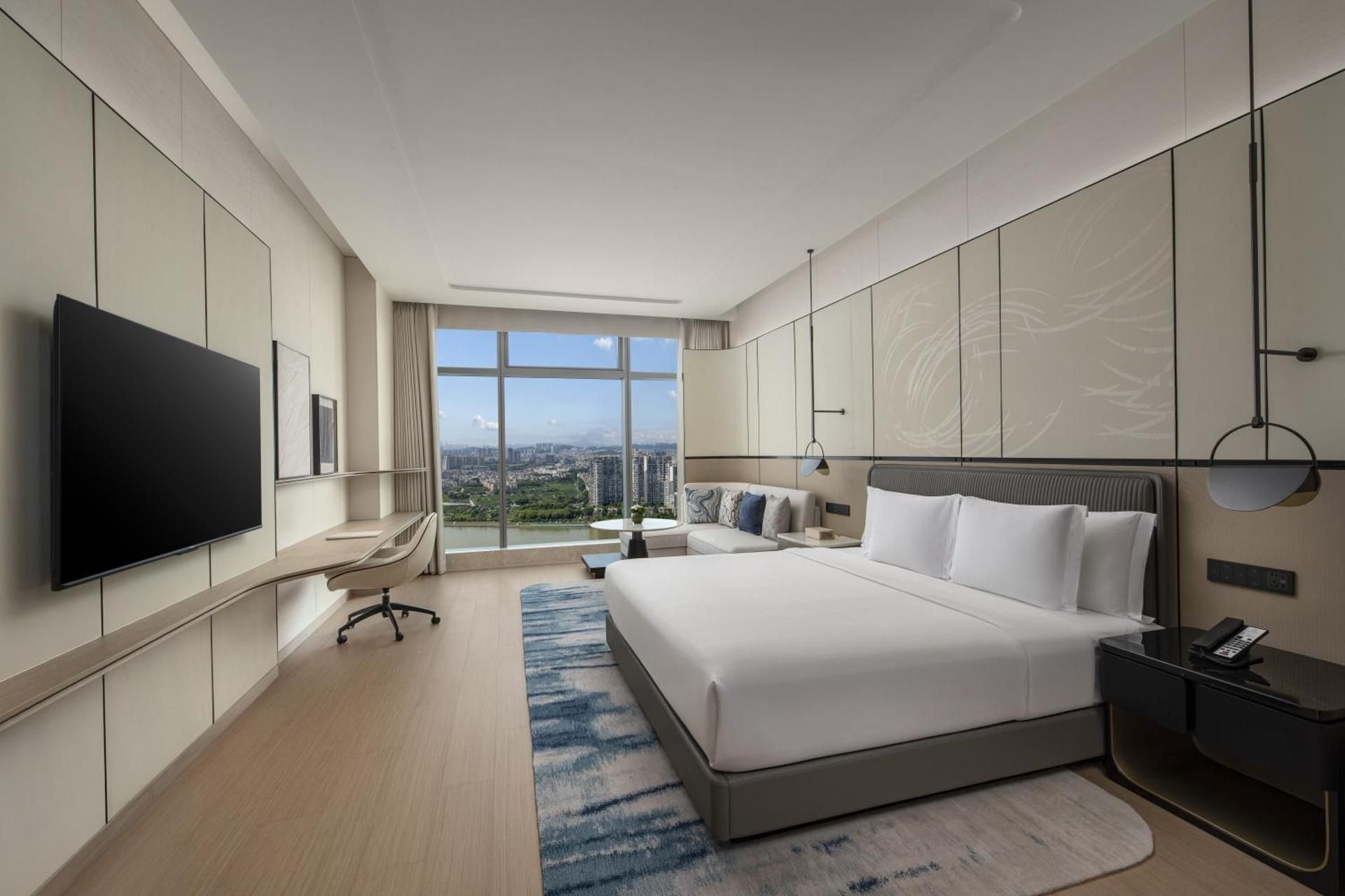 1 King Standard River View