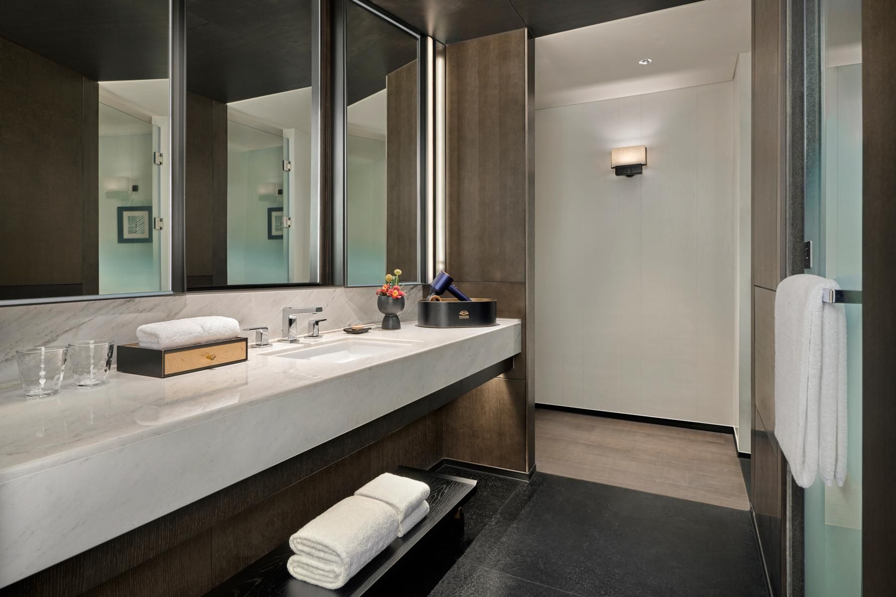 Twin Room with Balcony