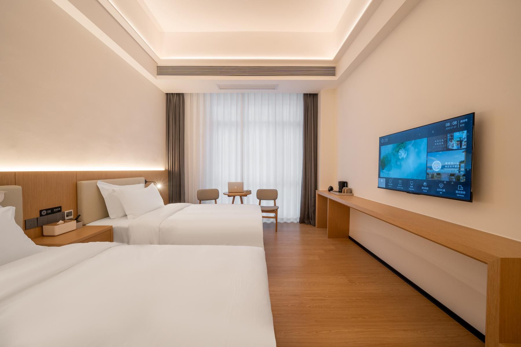 2 Bed Twin Superior Room