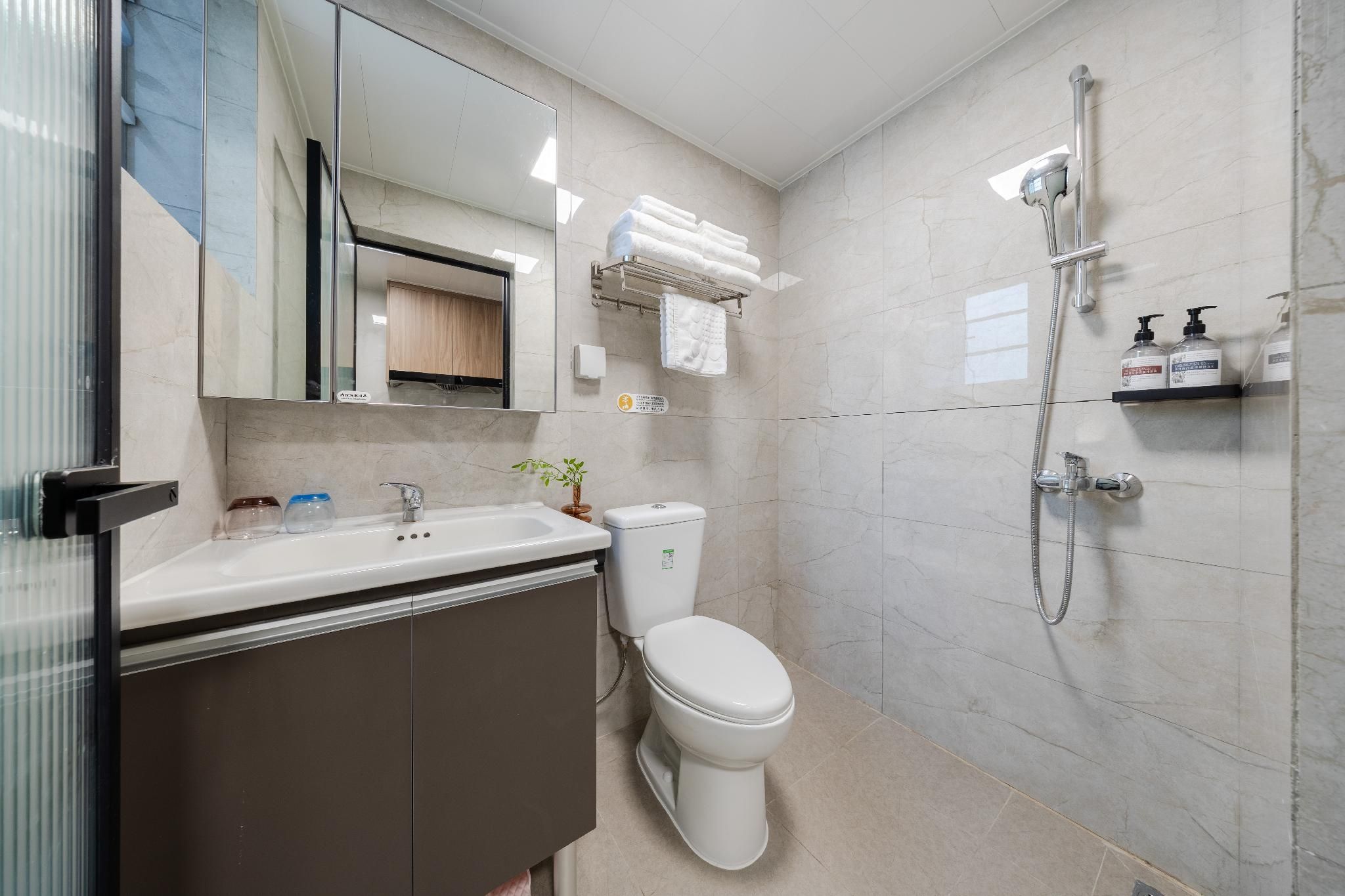 Superior King Room with balcony