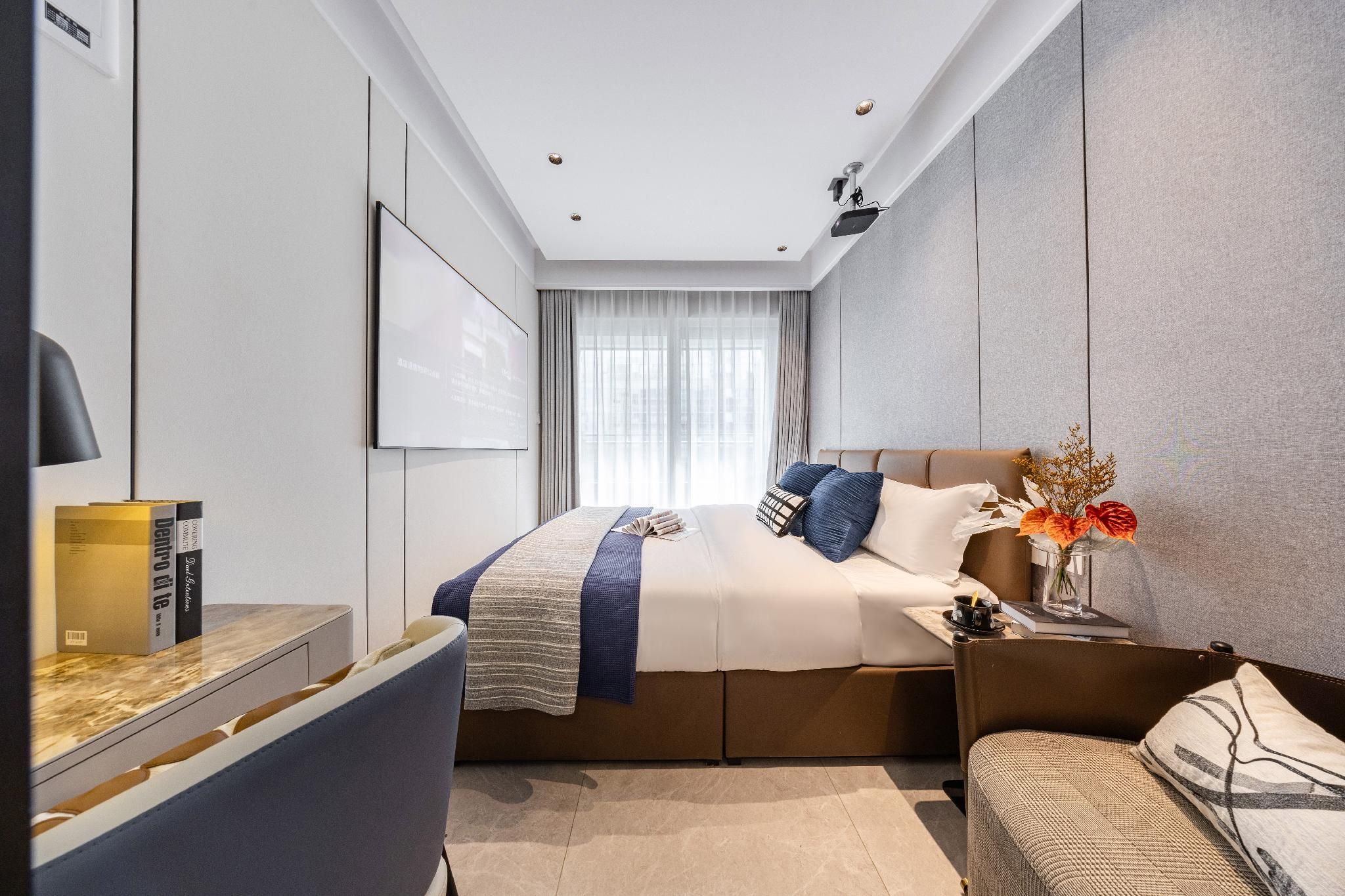 Superior King Room with balcony