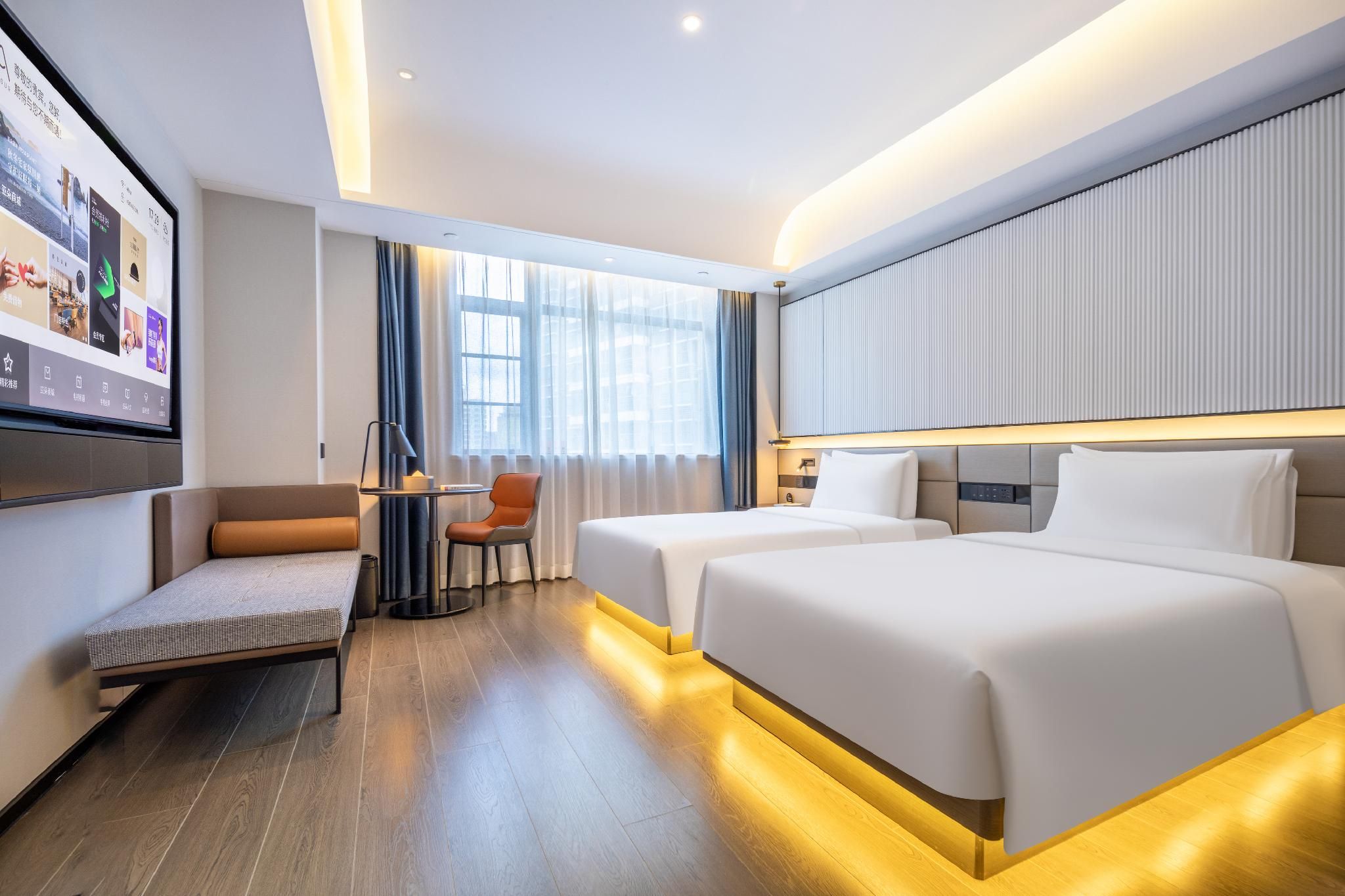 King Twin Room With City View