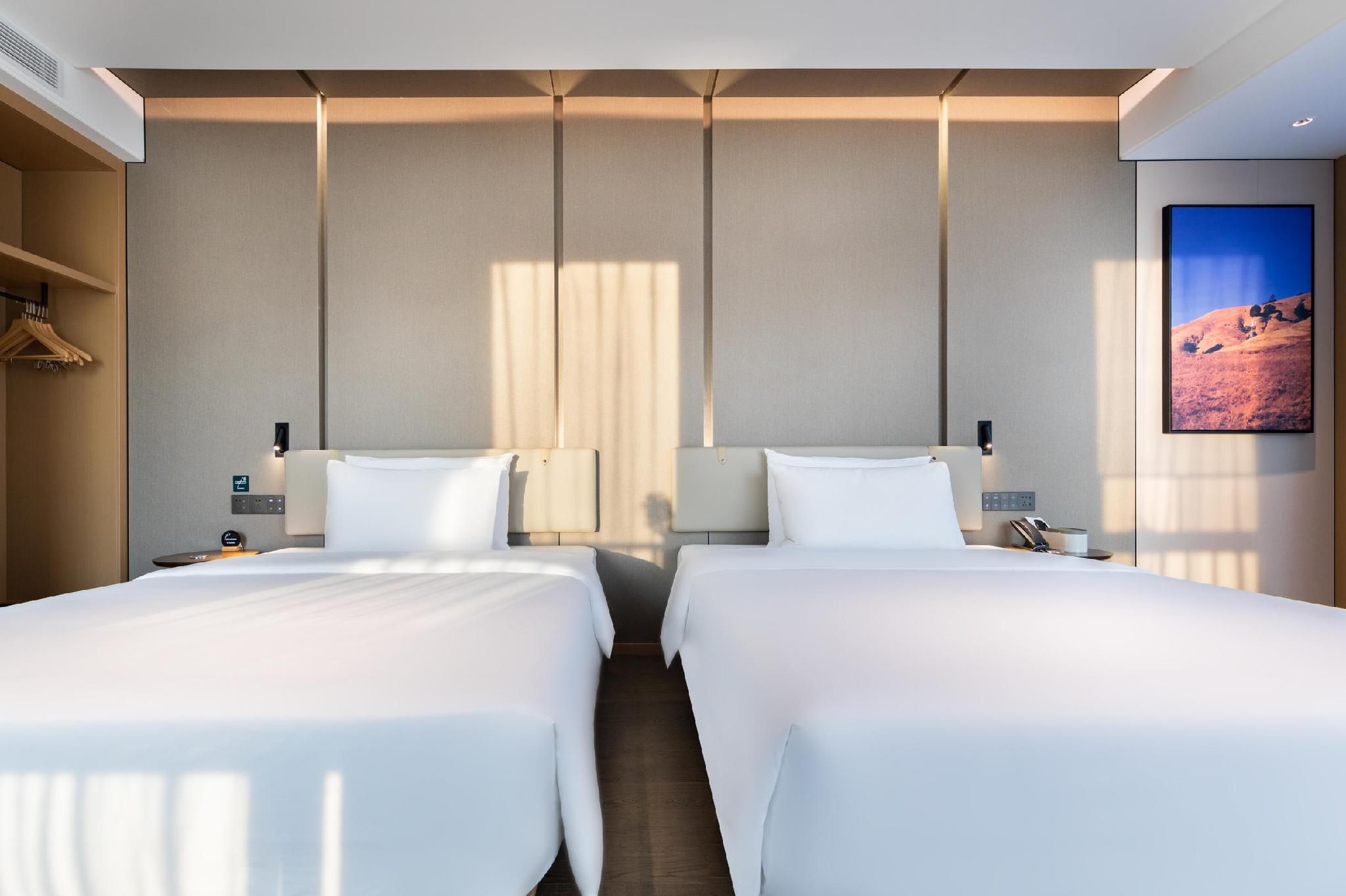 Atour - JIMU Twin Room