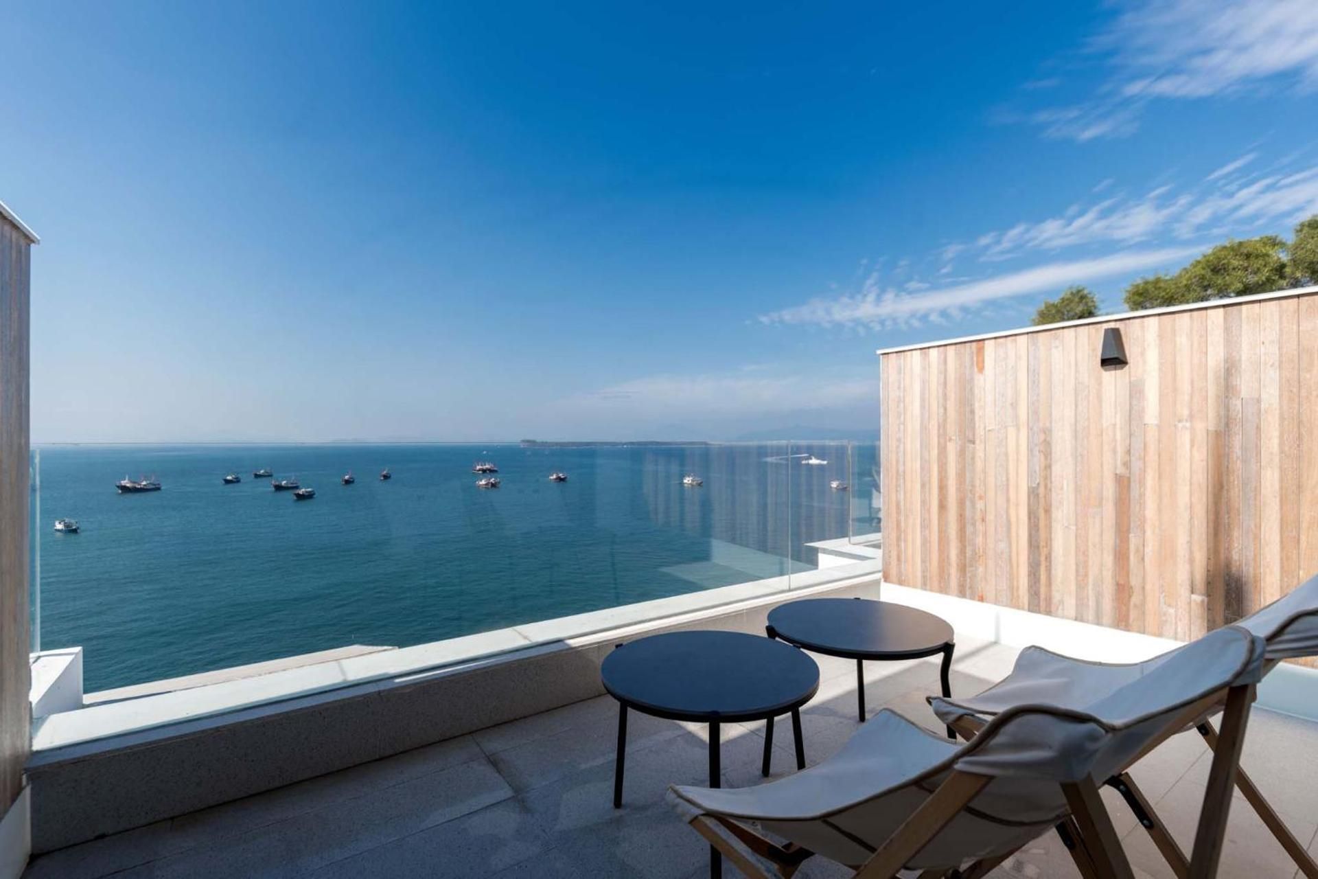 Double Room with Balcony and Sea View