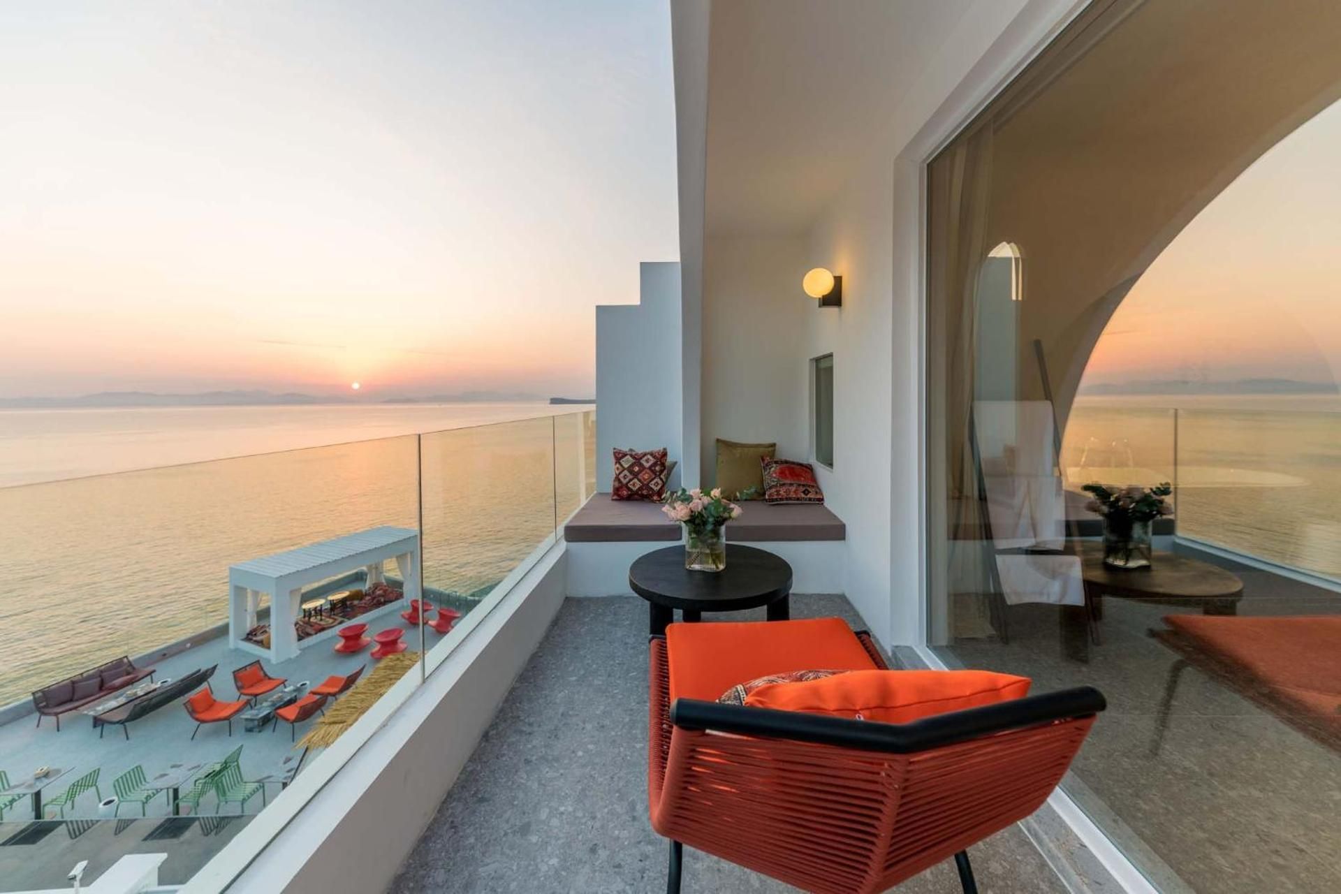 Queen Room with Balcony