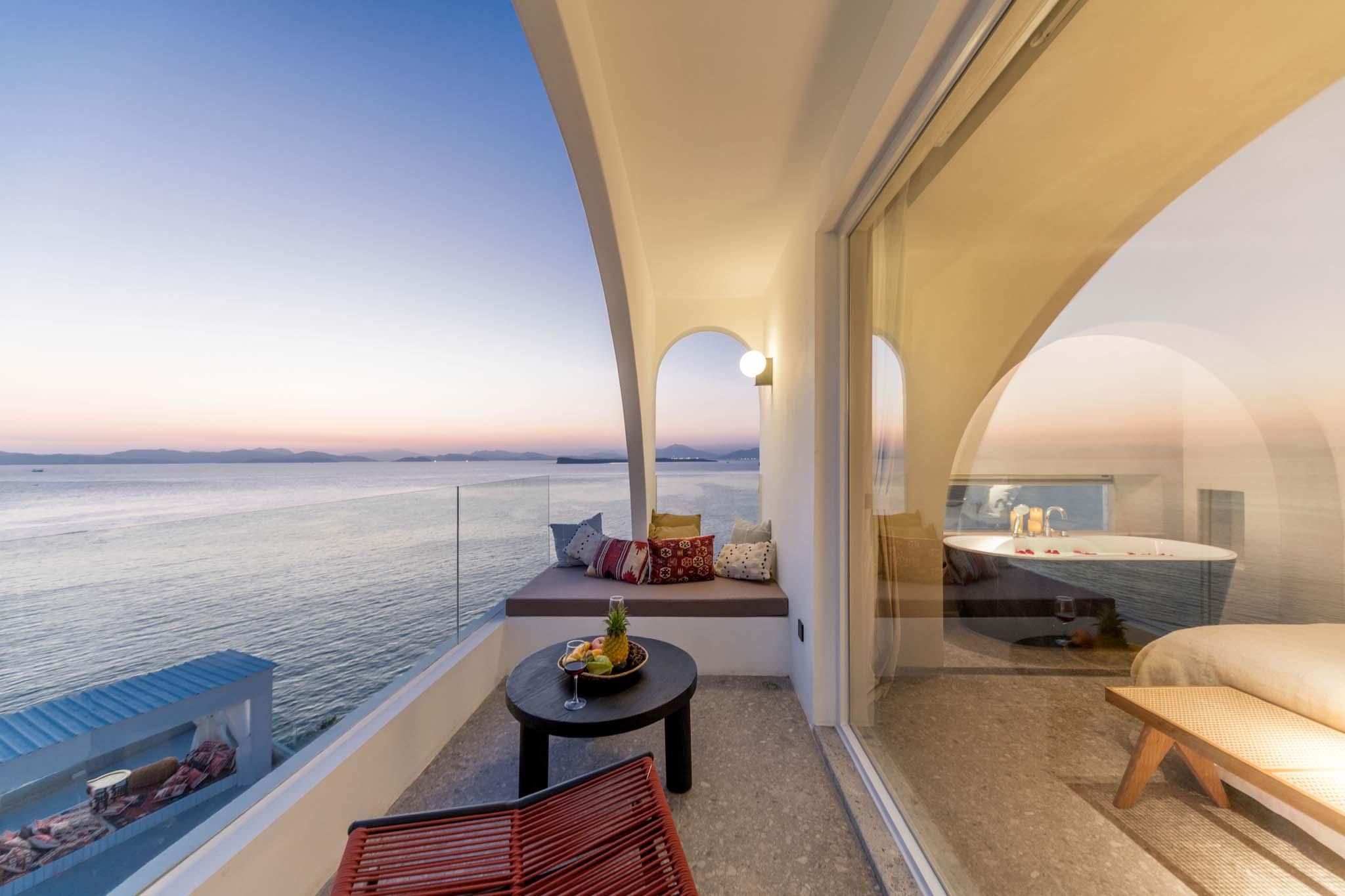 Ocean View Queen Room