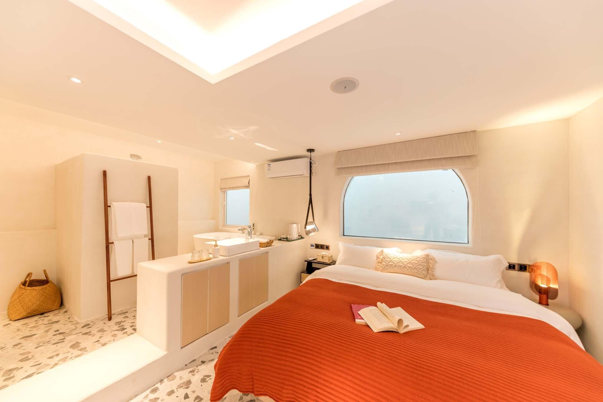 GTI - 1 Bed Guest Room, 1.5M Bed