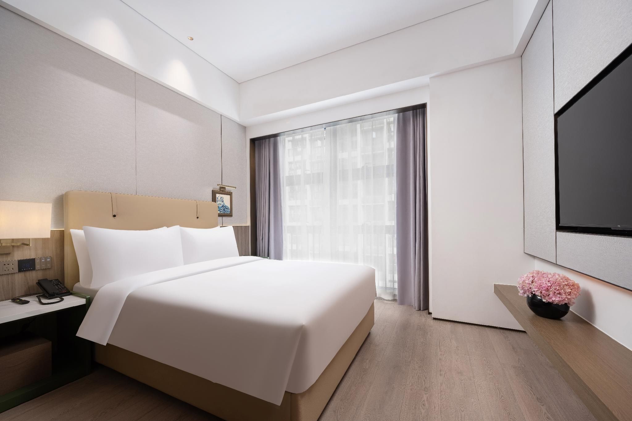 Comfort King Room
