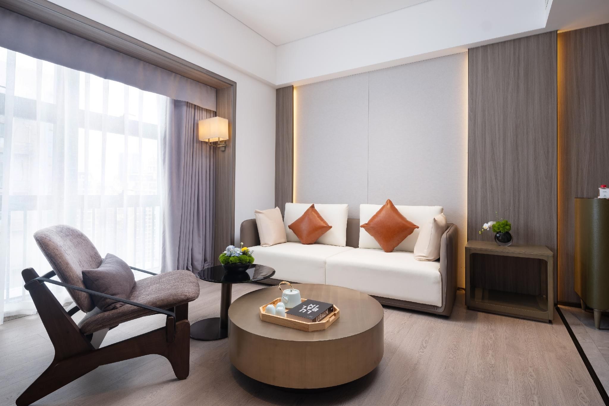 Premier King Room