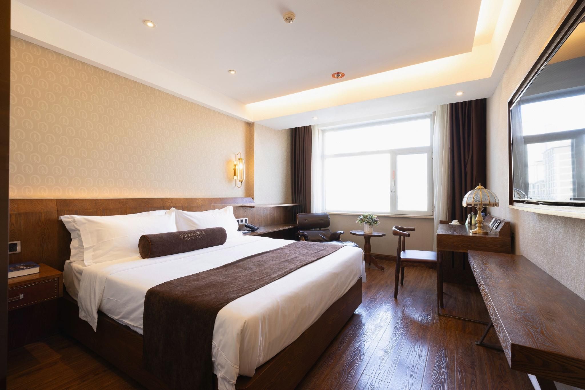 James Joyce - Feifan Bed Room