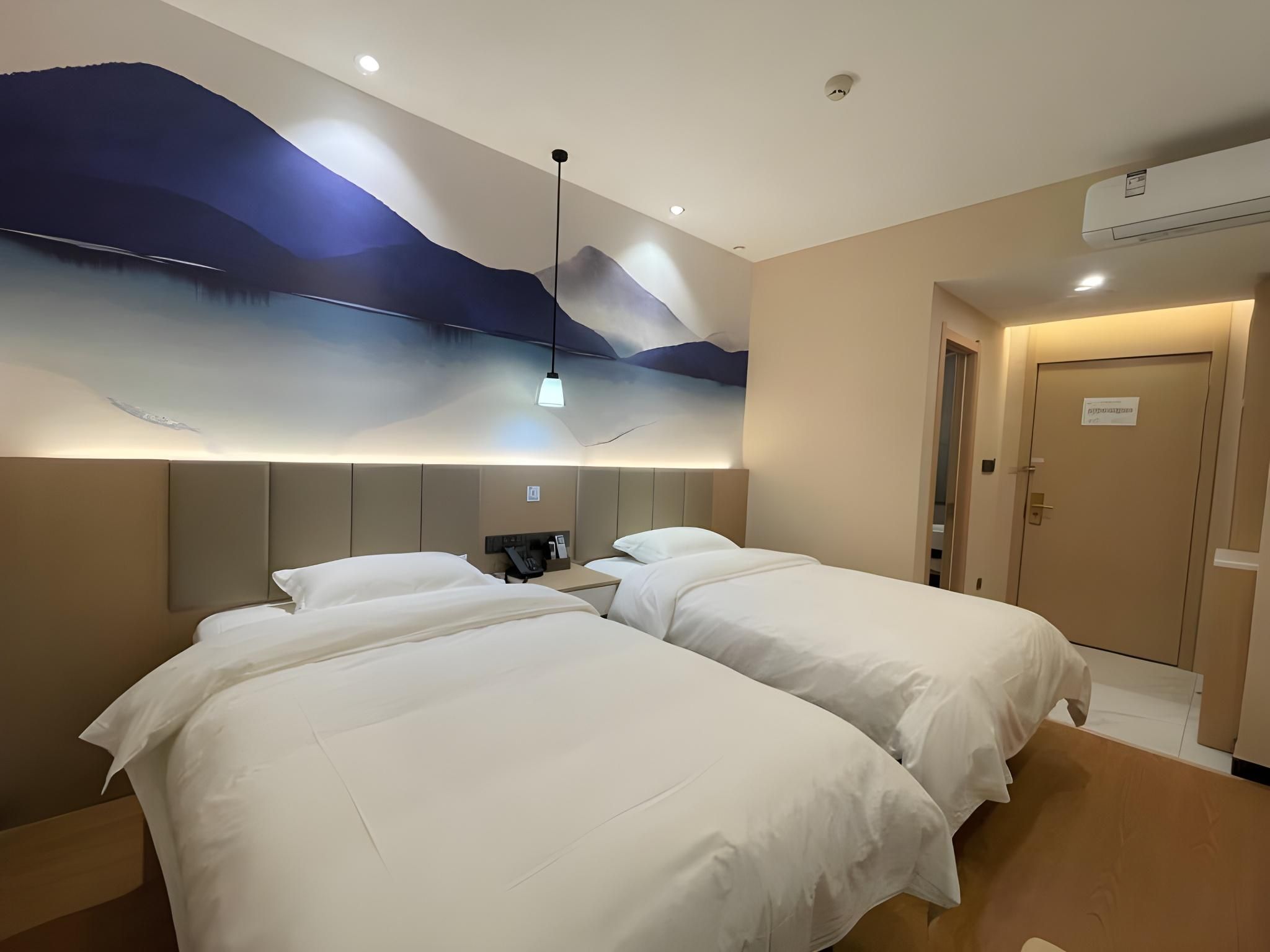 GTR - Twin Room with Aisle window