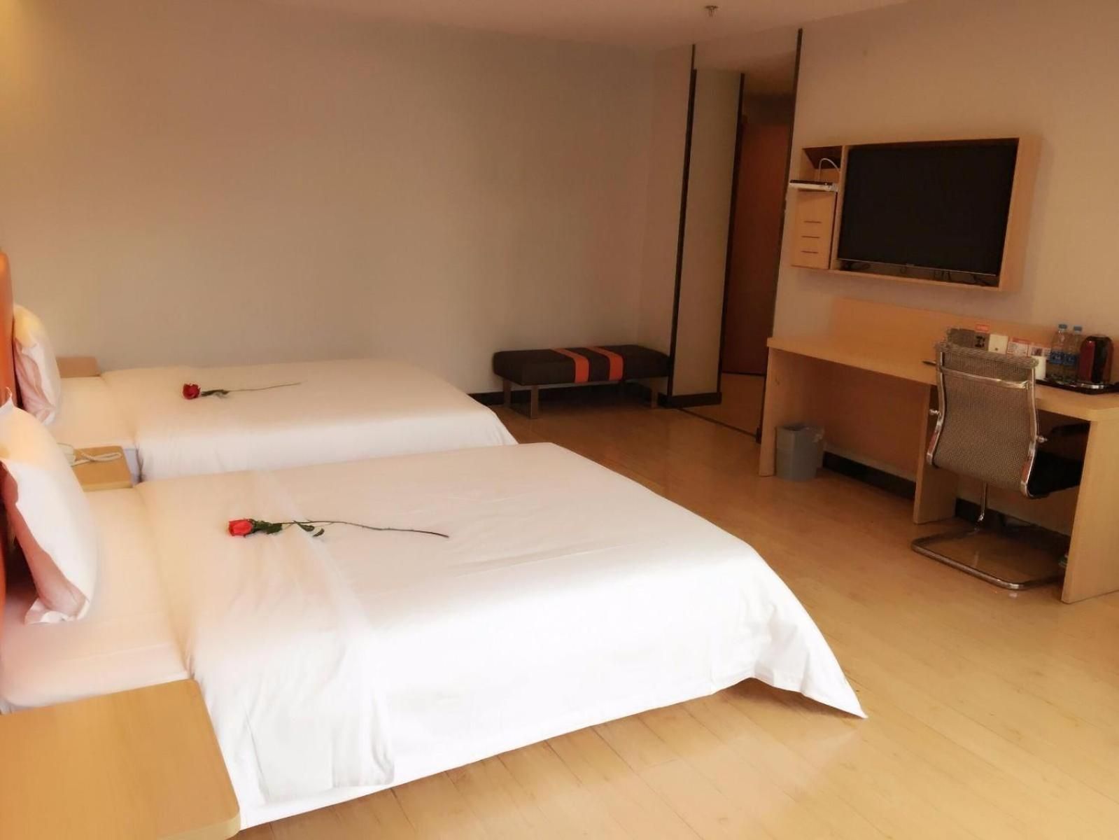 Premium Deluxe Twin Room