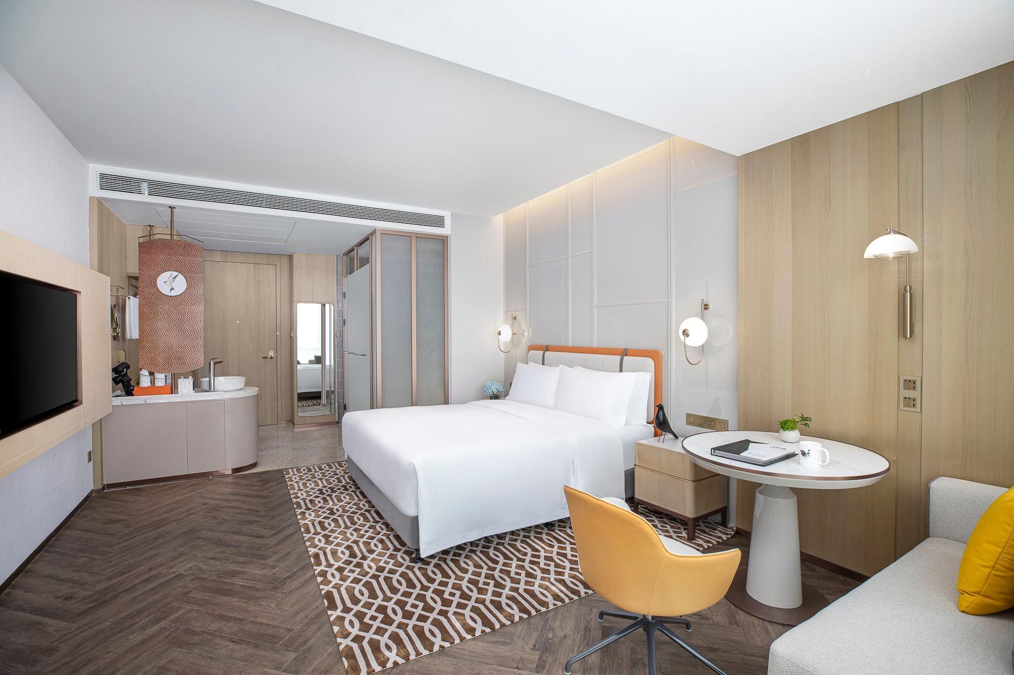 1 King Standard Room River View