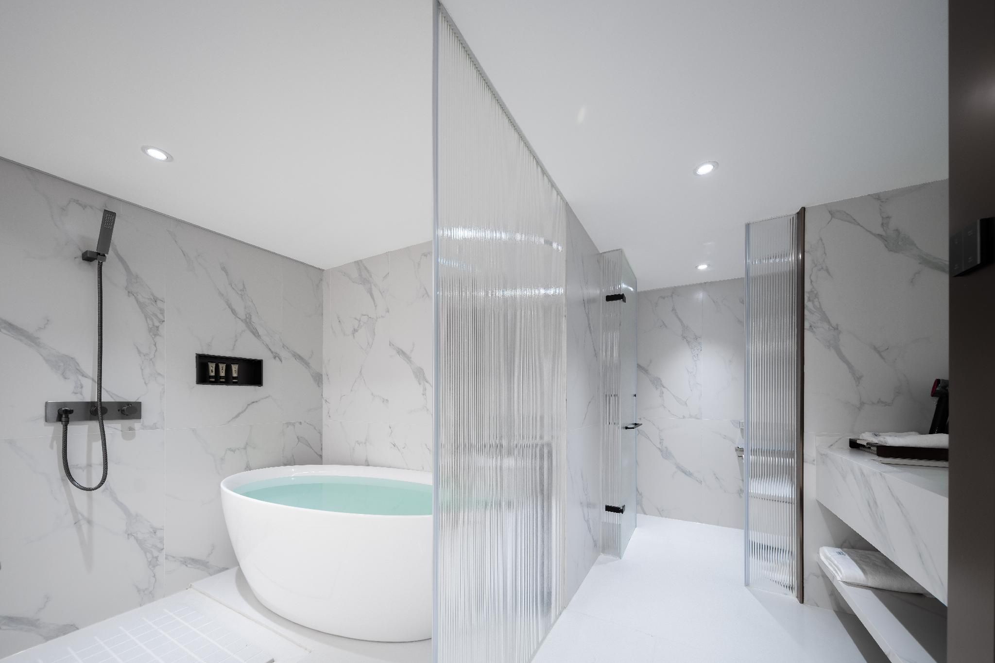 重庆INDITION英迪逊高空酒店(解放碑来福士店） Classic Room 2