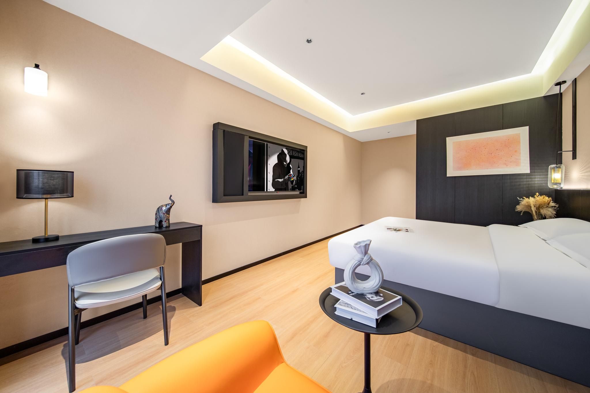 Scene Room