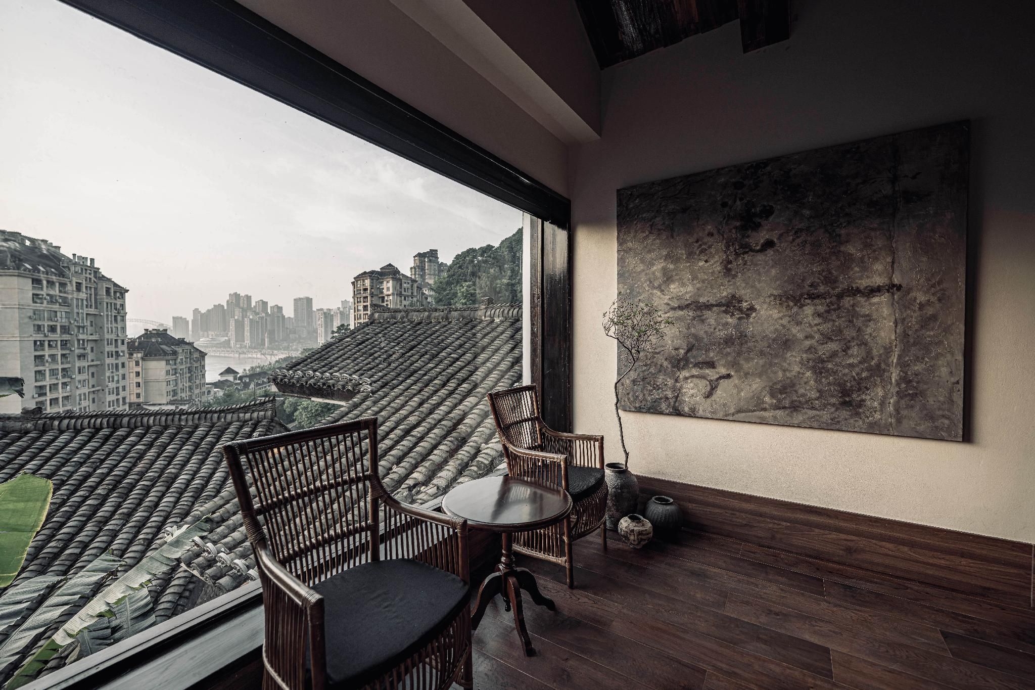River View Suite