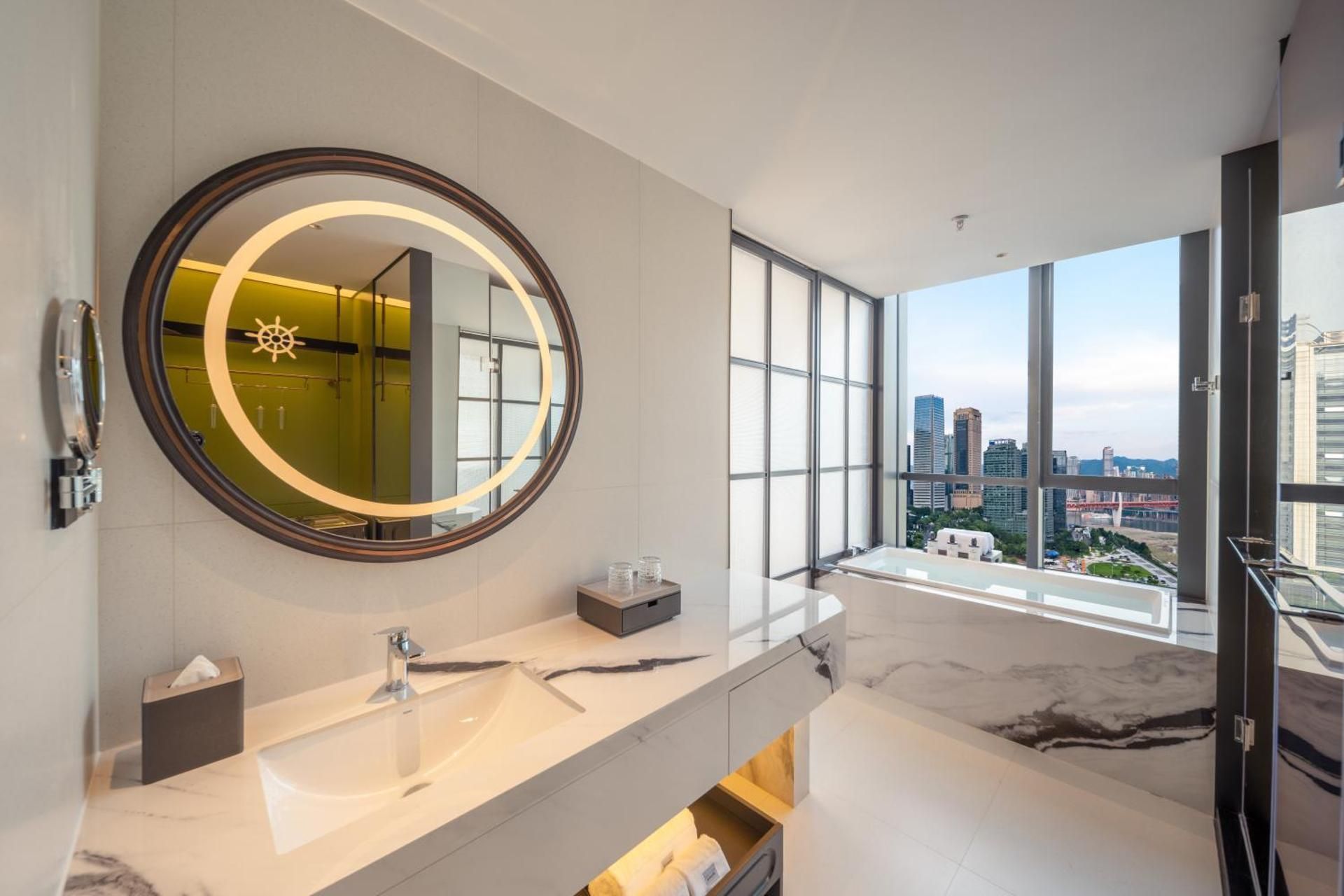 Mist Mansion - Deluxe Twin Room with River View