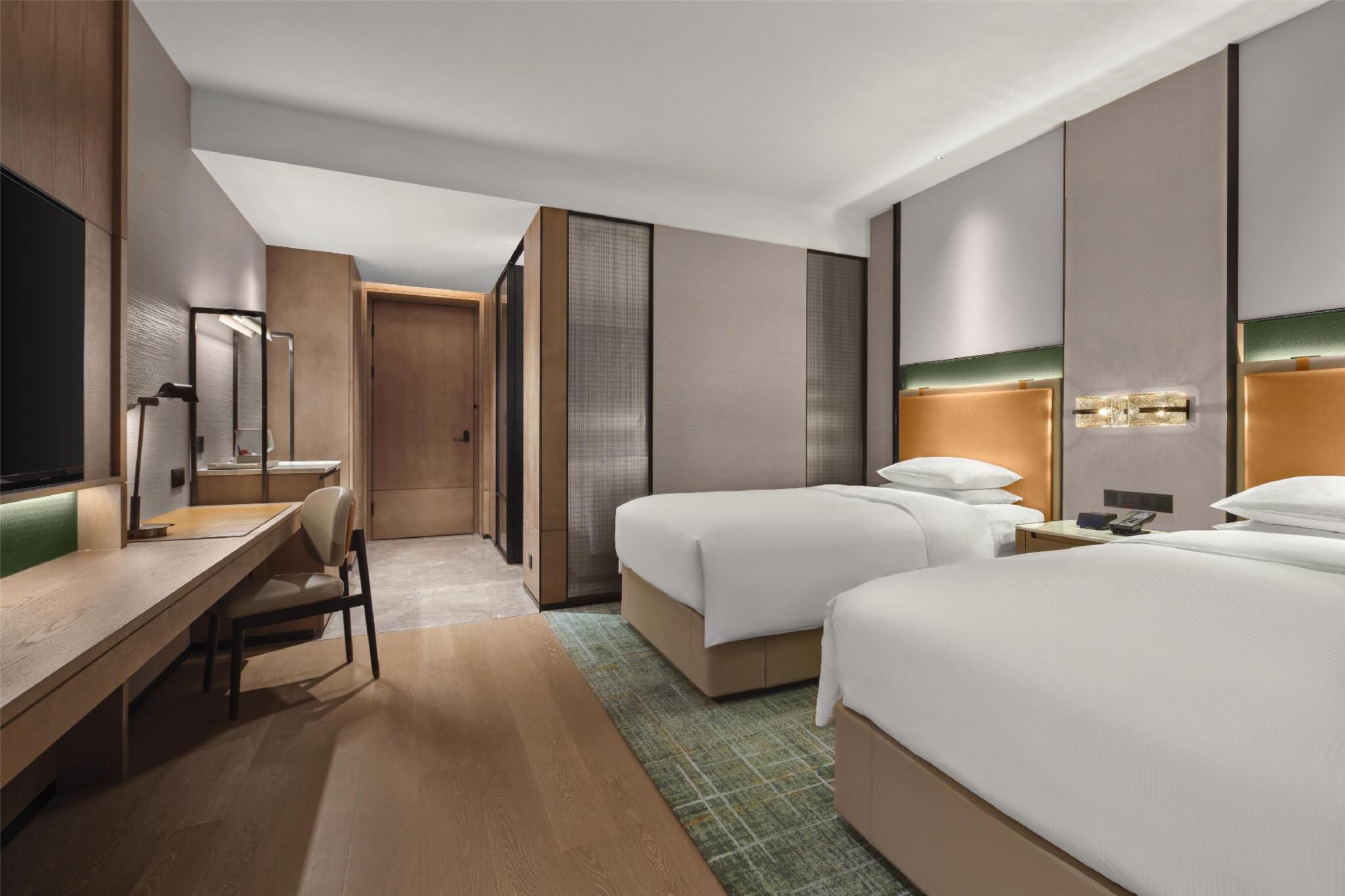 Twin Guest Room