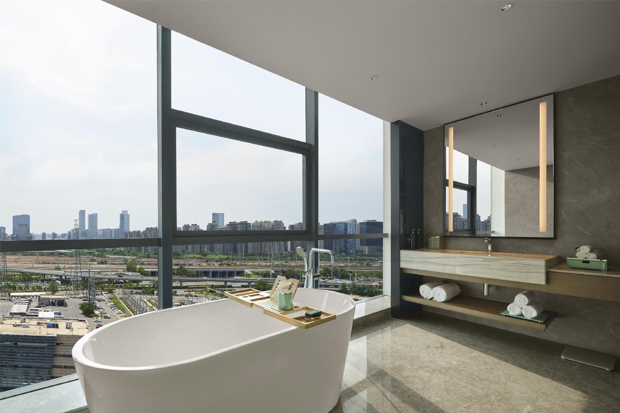 King Deluxe Suite