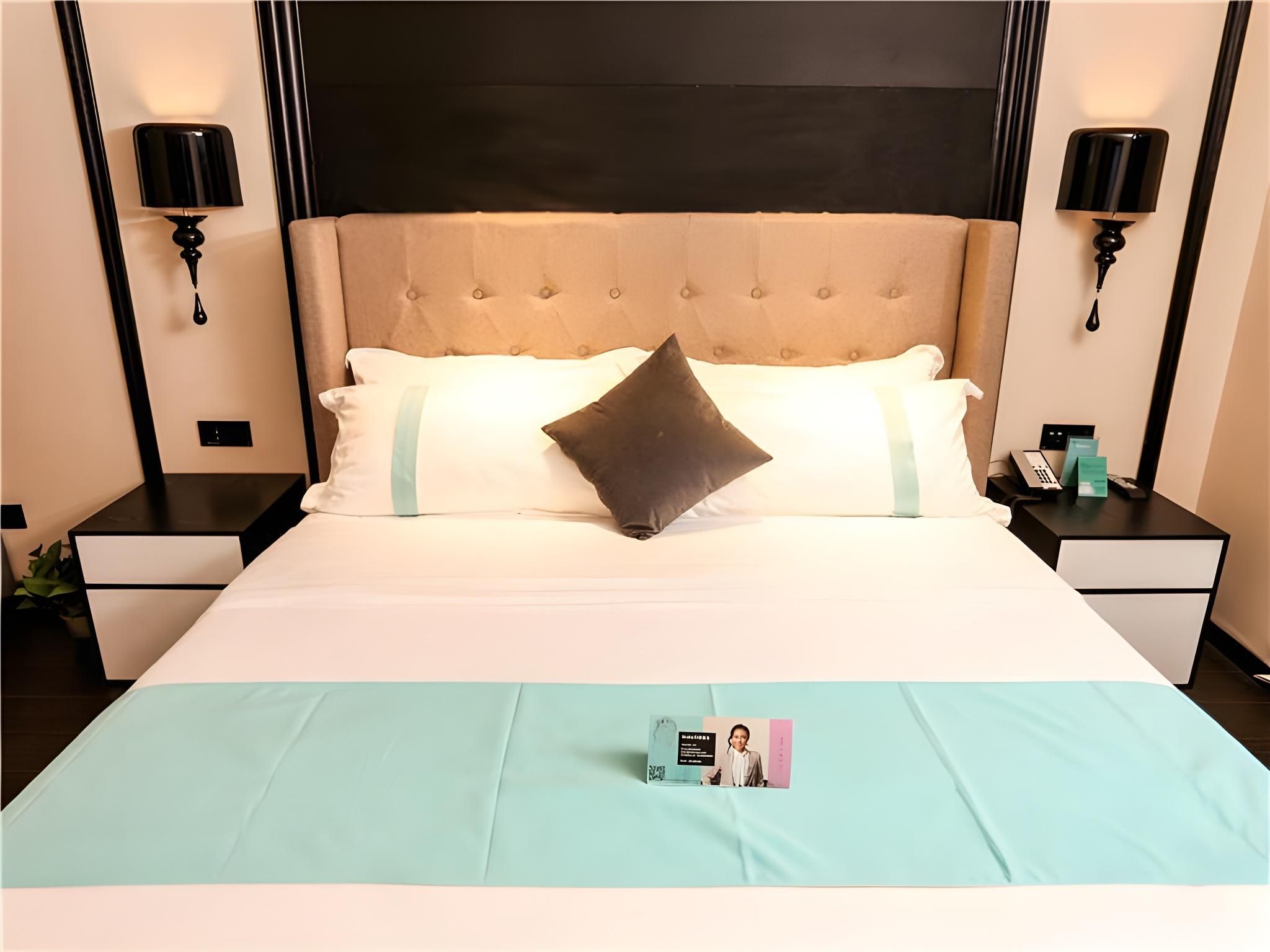Xana Hotelle·Ji'nan Hi-tech Zone Century Avenue Tangye Xana - Bed Room 2