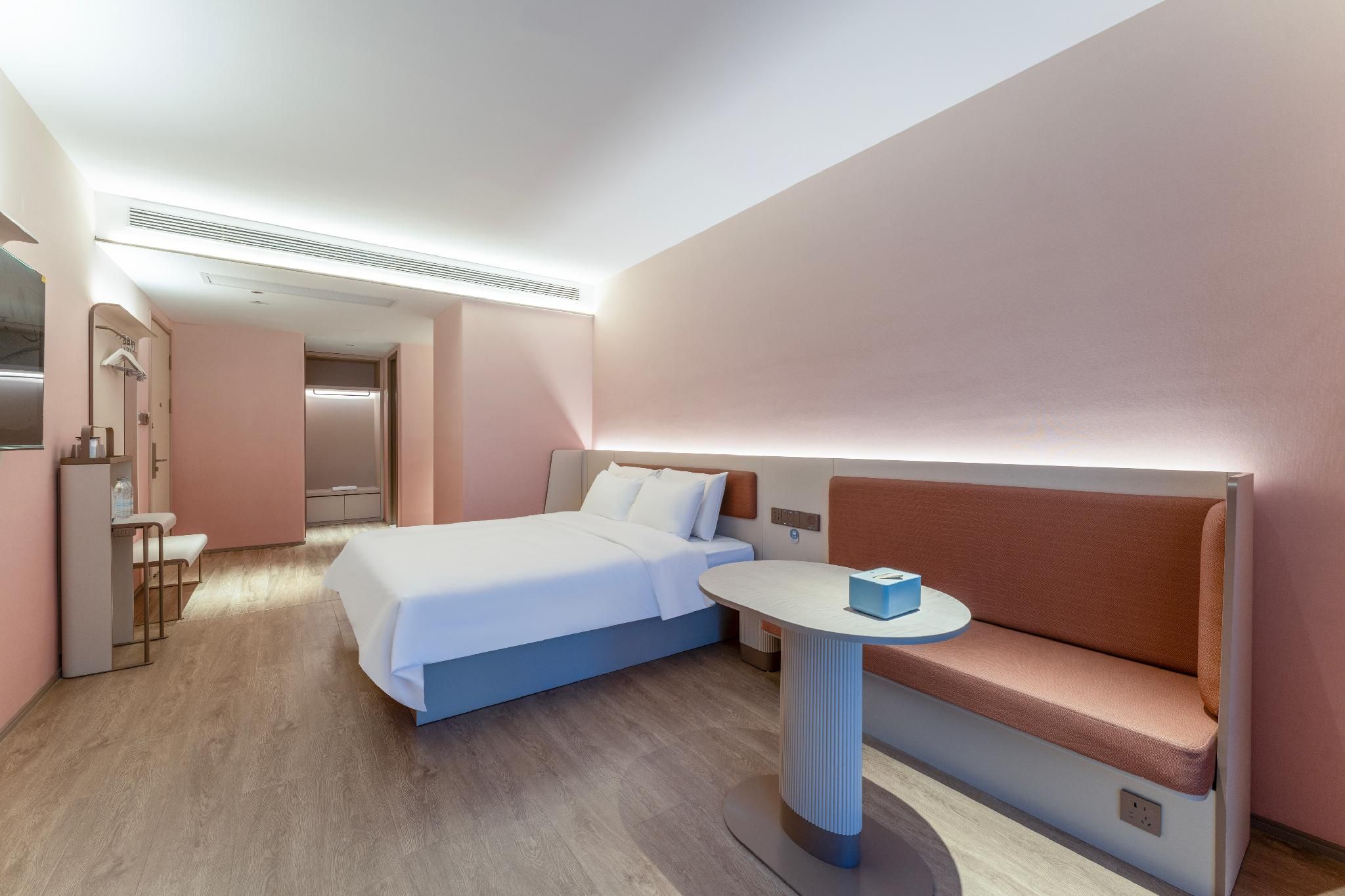 Huazhu - Business Bed Room