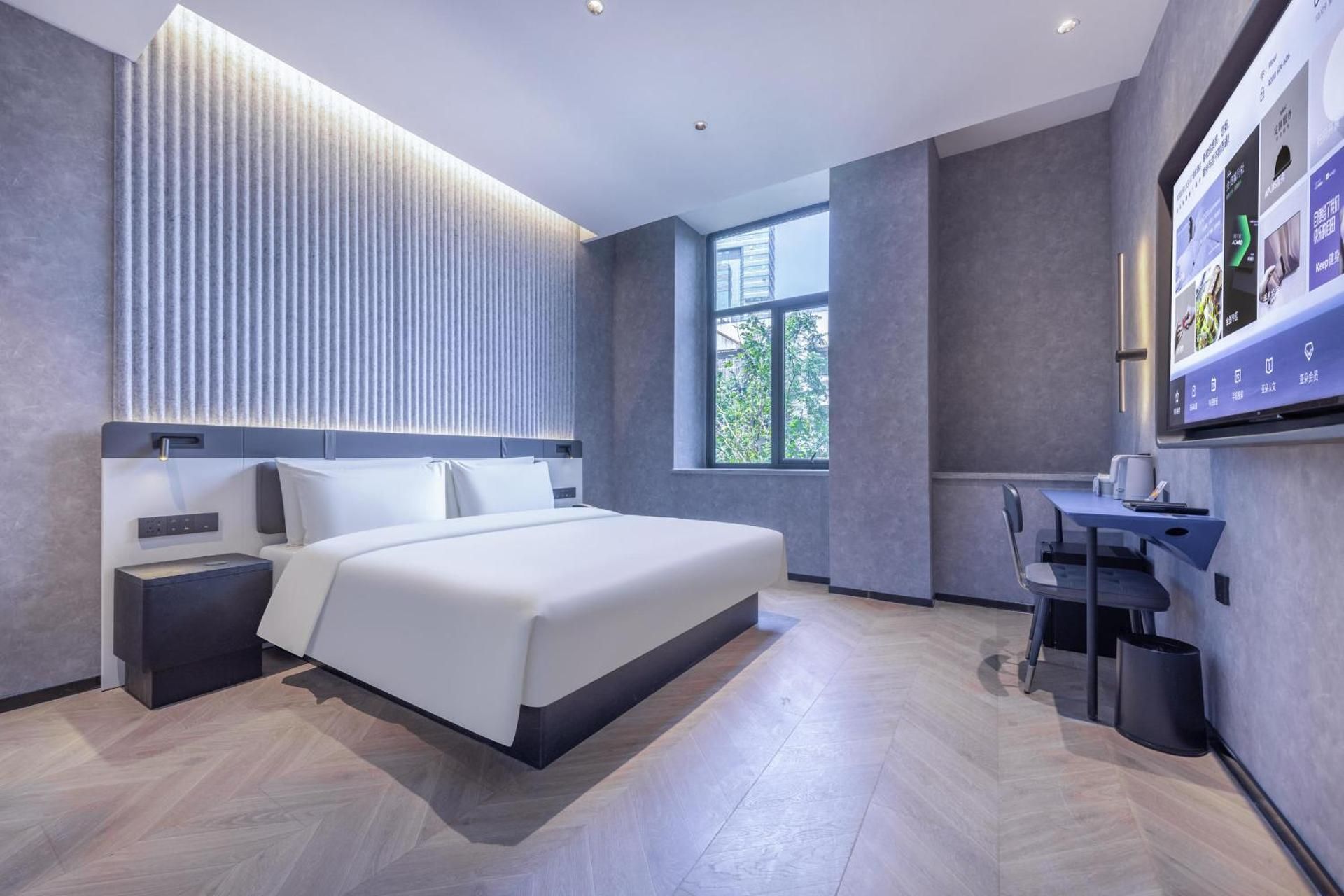 Super Double Room