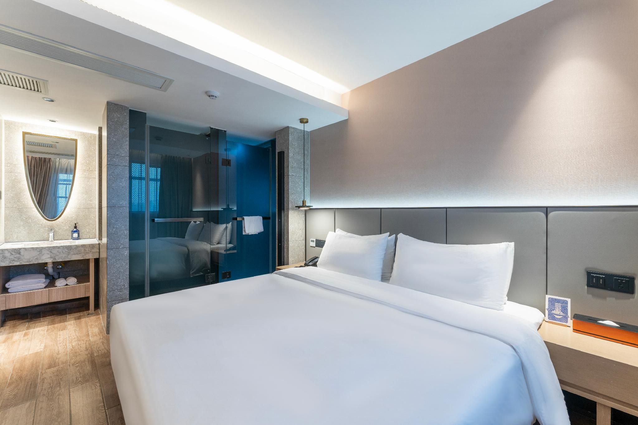 Huazhu - Speical Offer Guest Room
