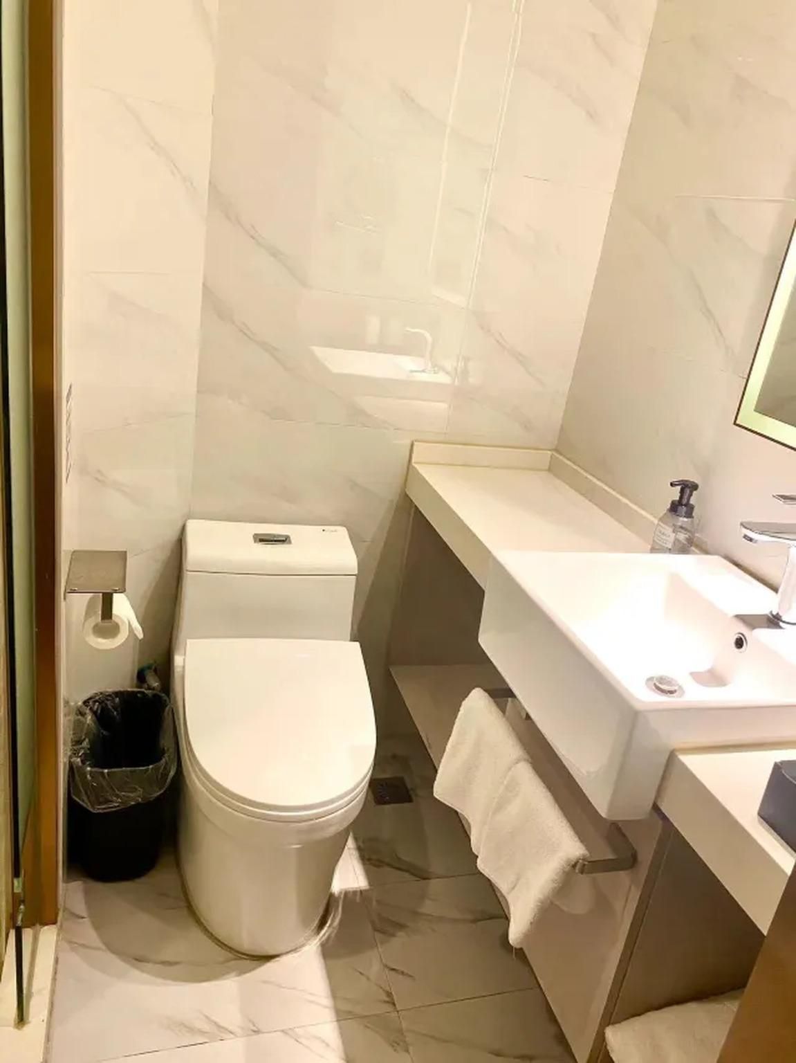 Suite Room - City View