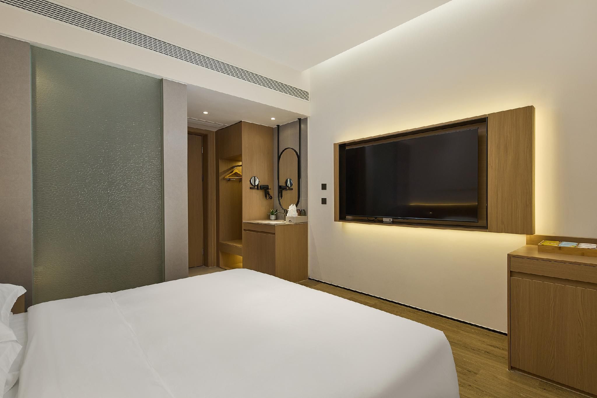 Select Bed Room