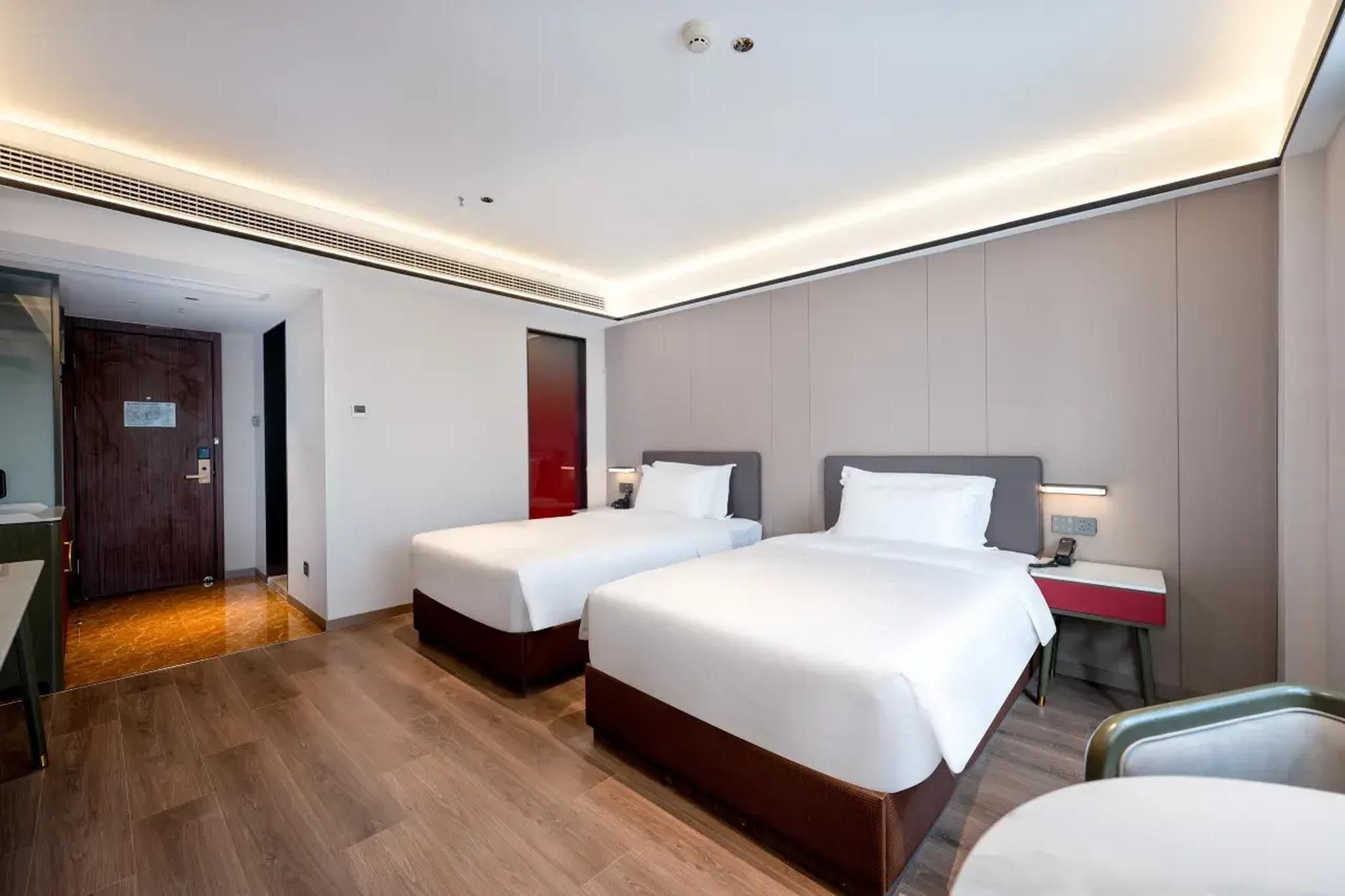 Landscape Twin Room