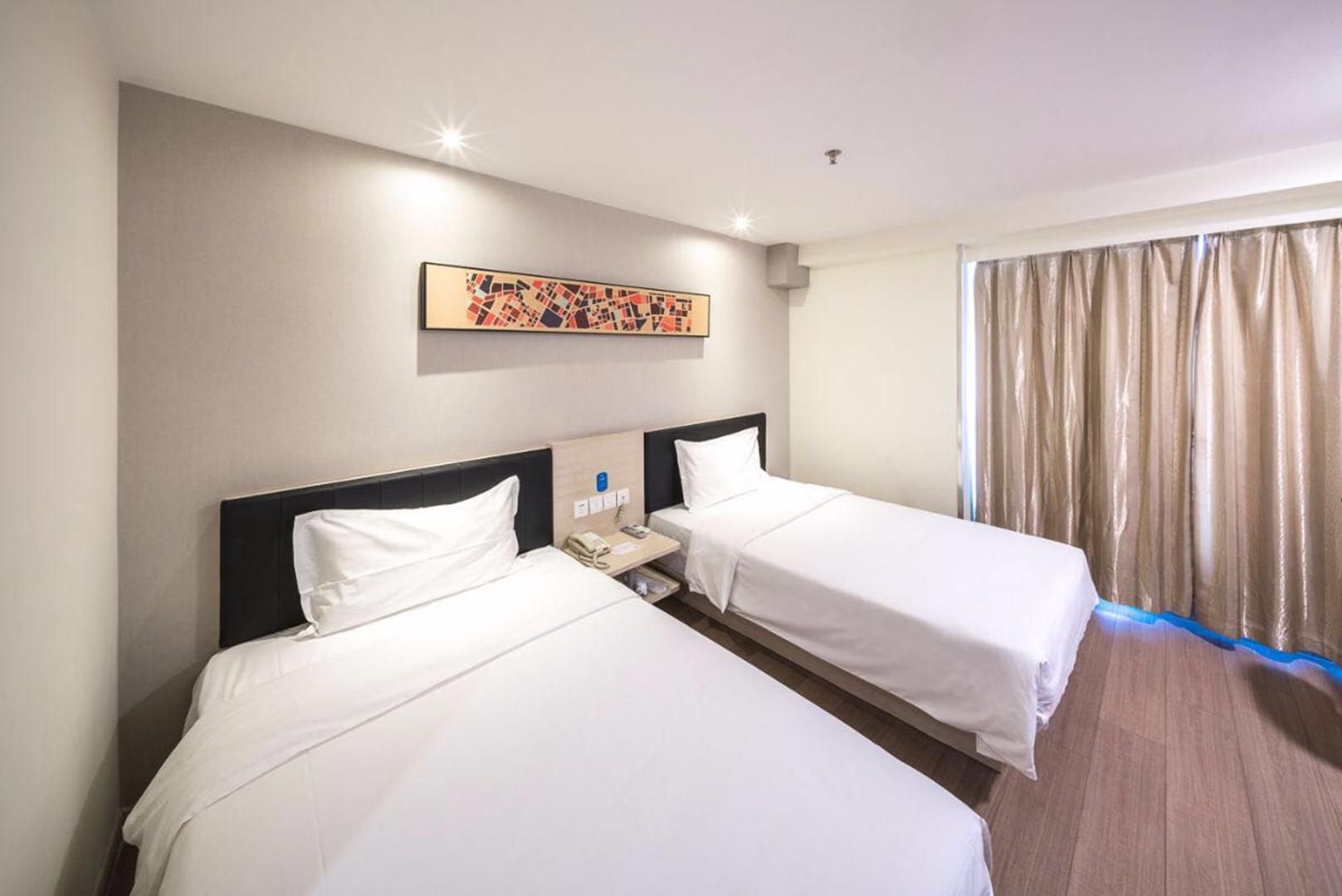 Huazhu - Twin Room