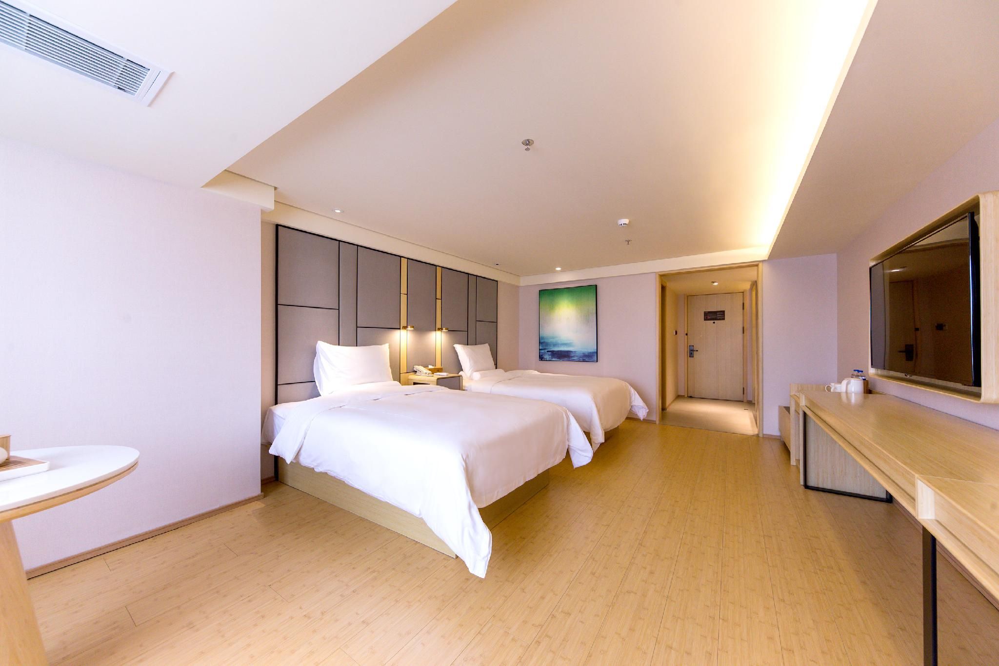 Twin Business Room