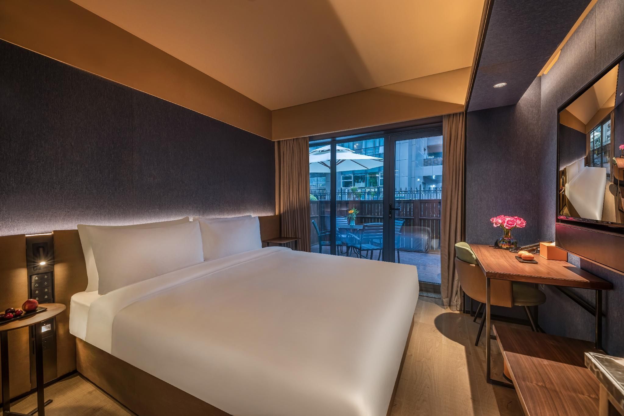 Select Bed Room