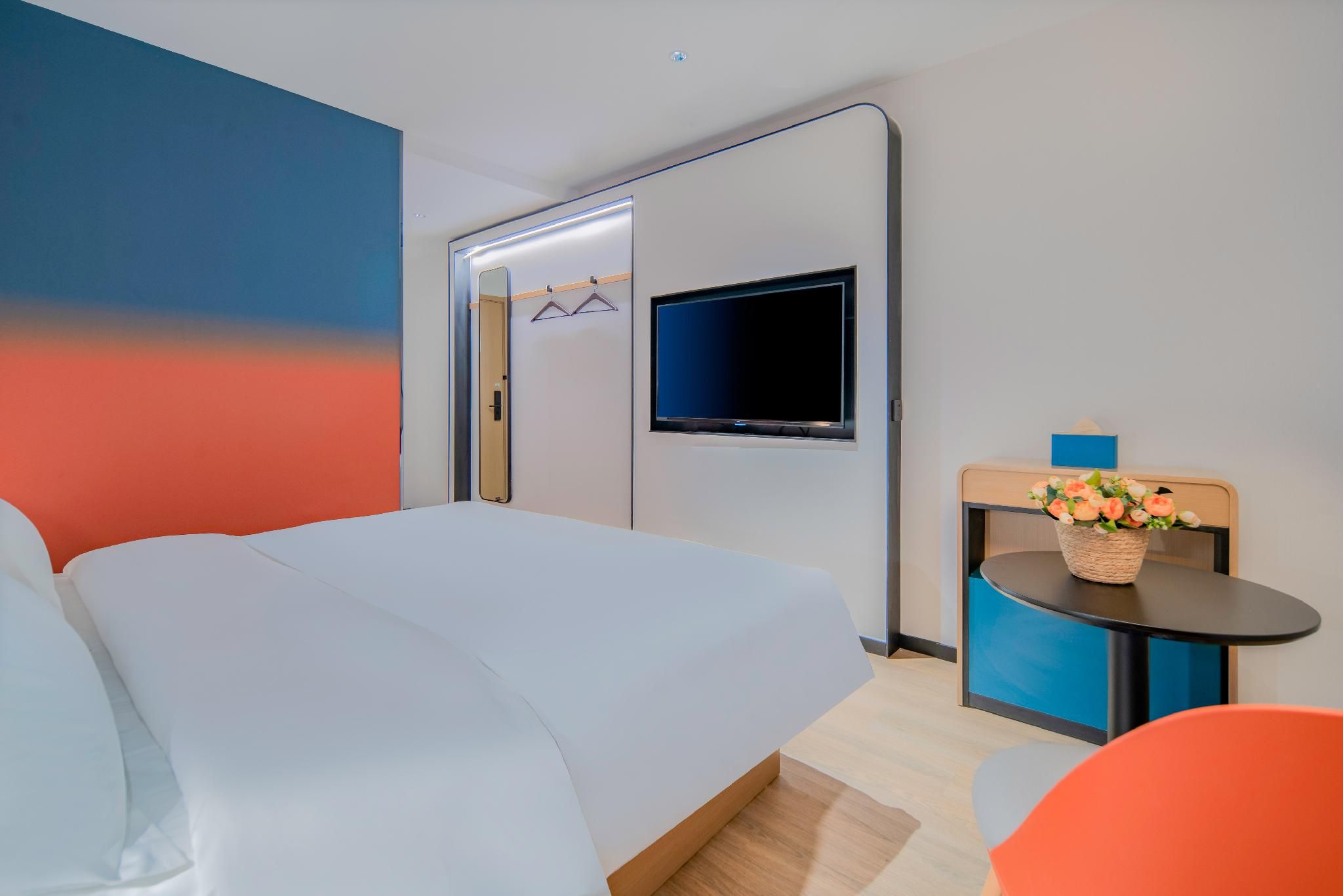 Huazhu - Superior BedRoom