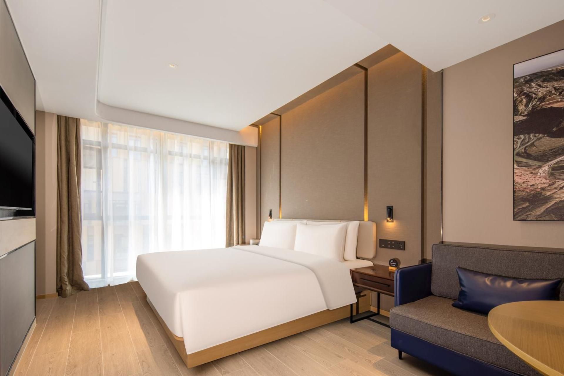 Standard Room with 1 kingsize bed