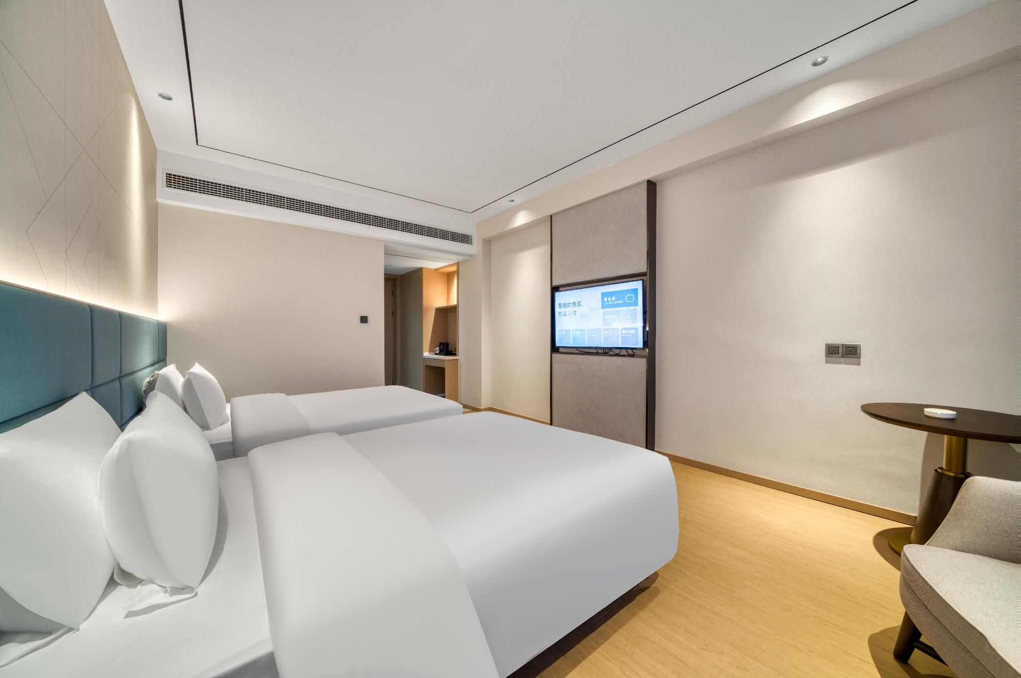 Huazhu - Superior Twin