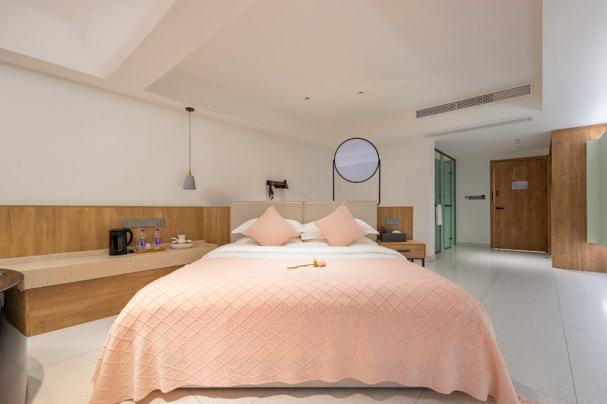 Floral Lux Hotel·Tongchen Hospital Leisure Queen Room 3