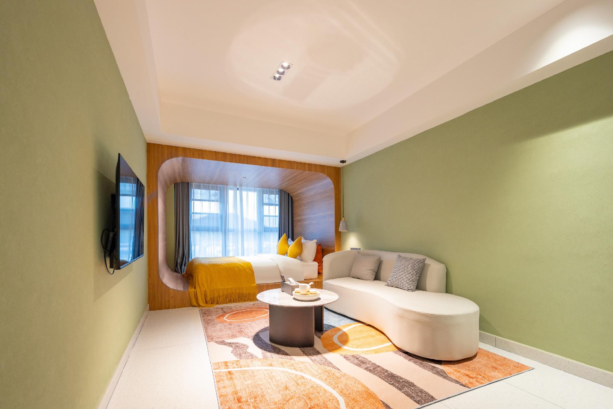 Premium Suite