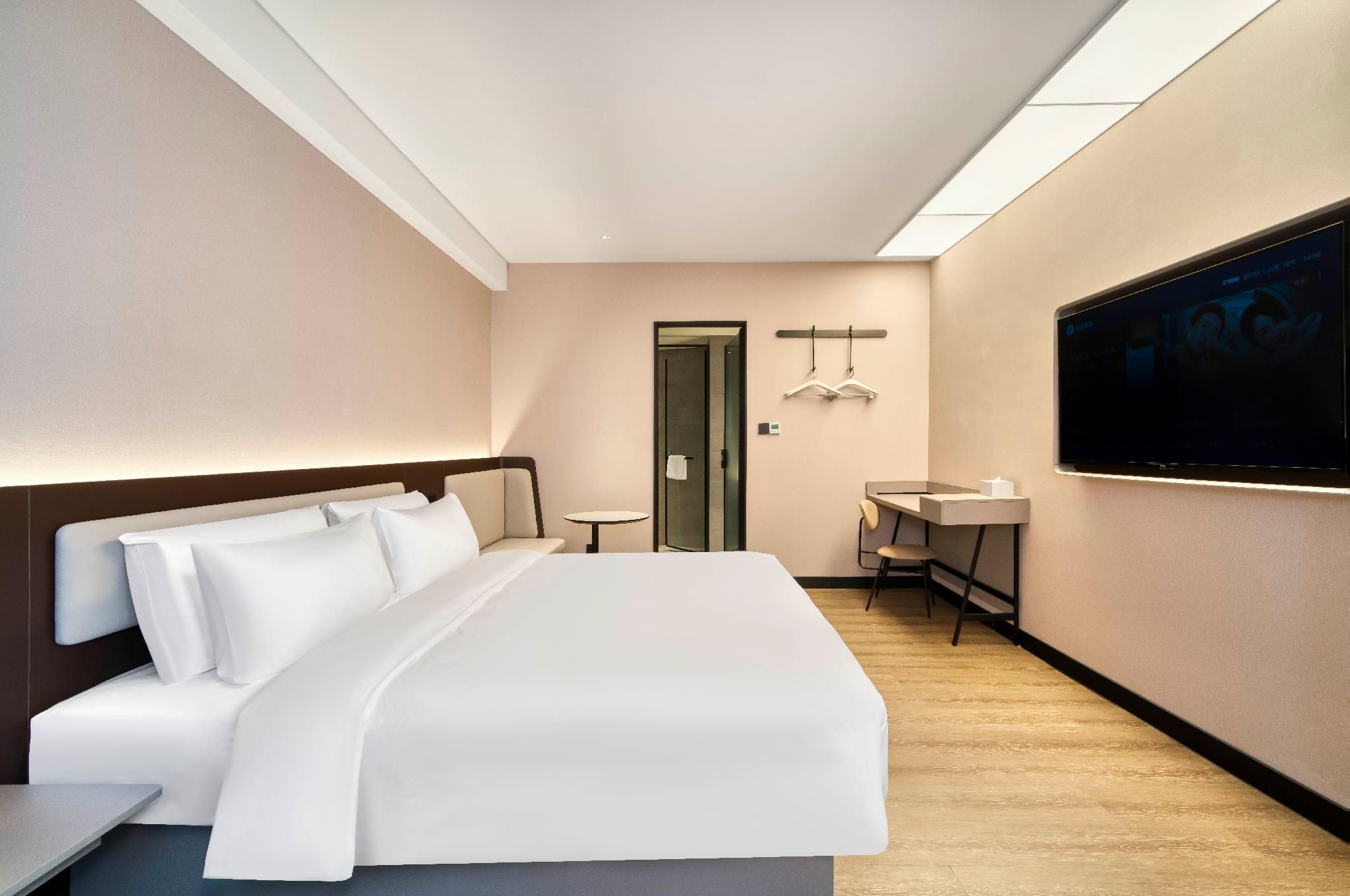 Huazhu - Business Bed Room