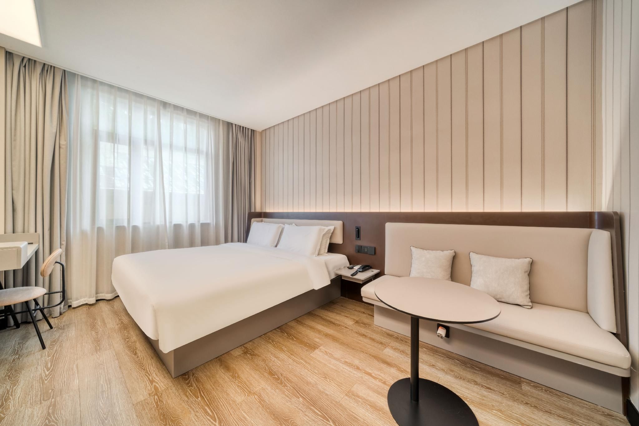 Hanting Hotel Ningbo Dongqian Lake North Mozhi Road Huazhu - Superior BedRoom