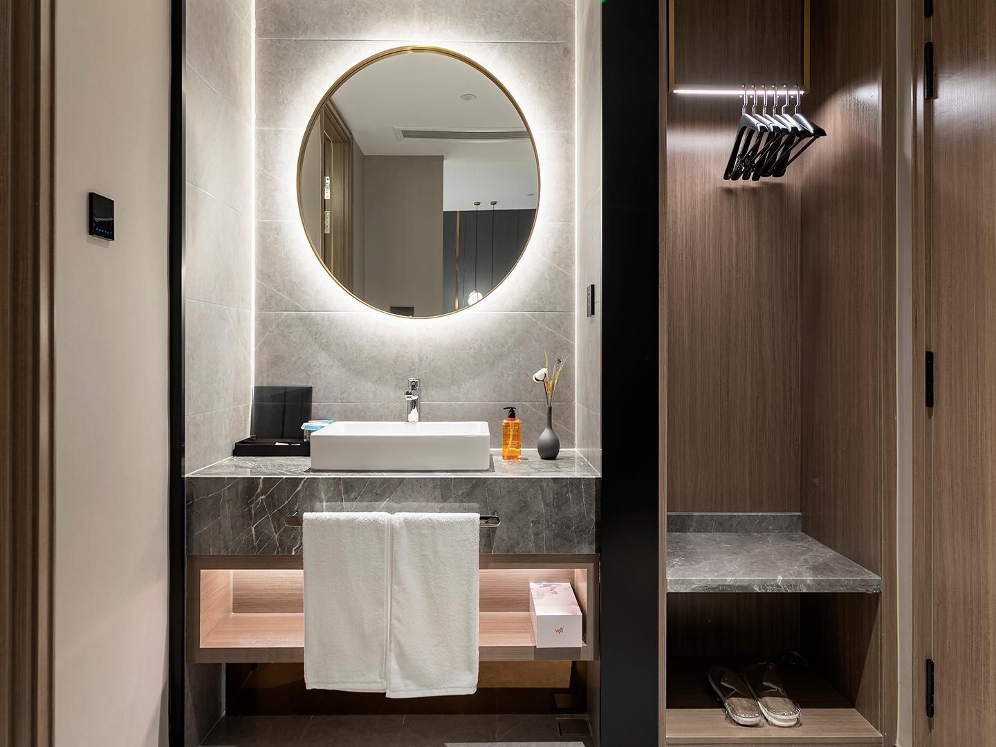 Huazhu - Bed Room A