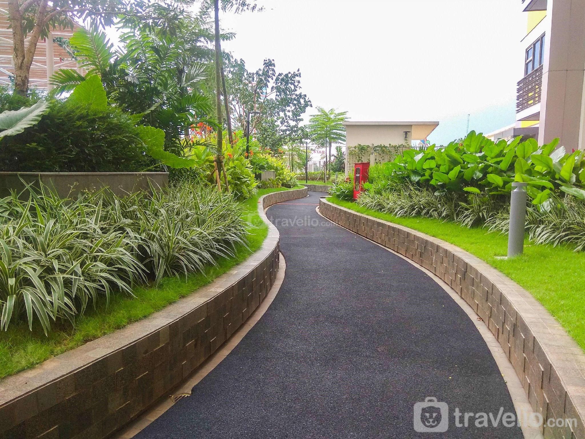 Relax Studio @ Springlake Summarecon By Travelio