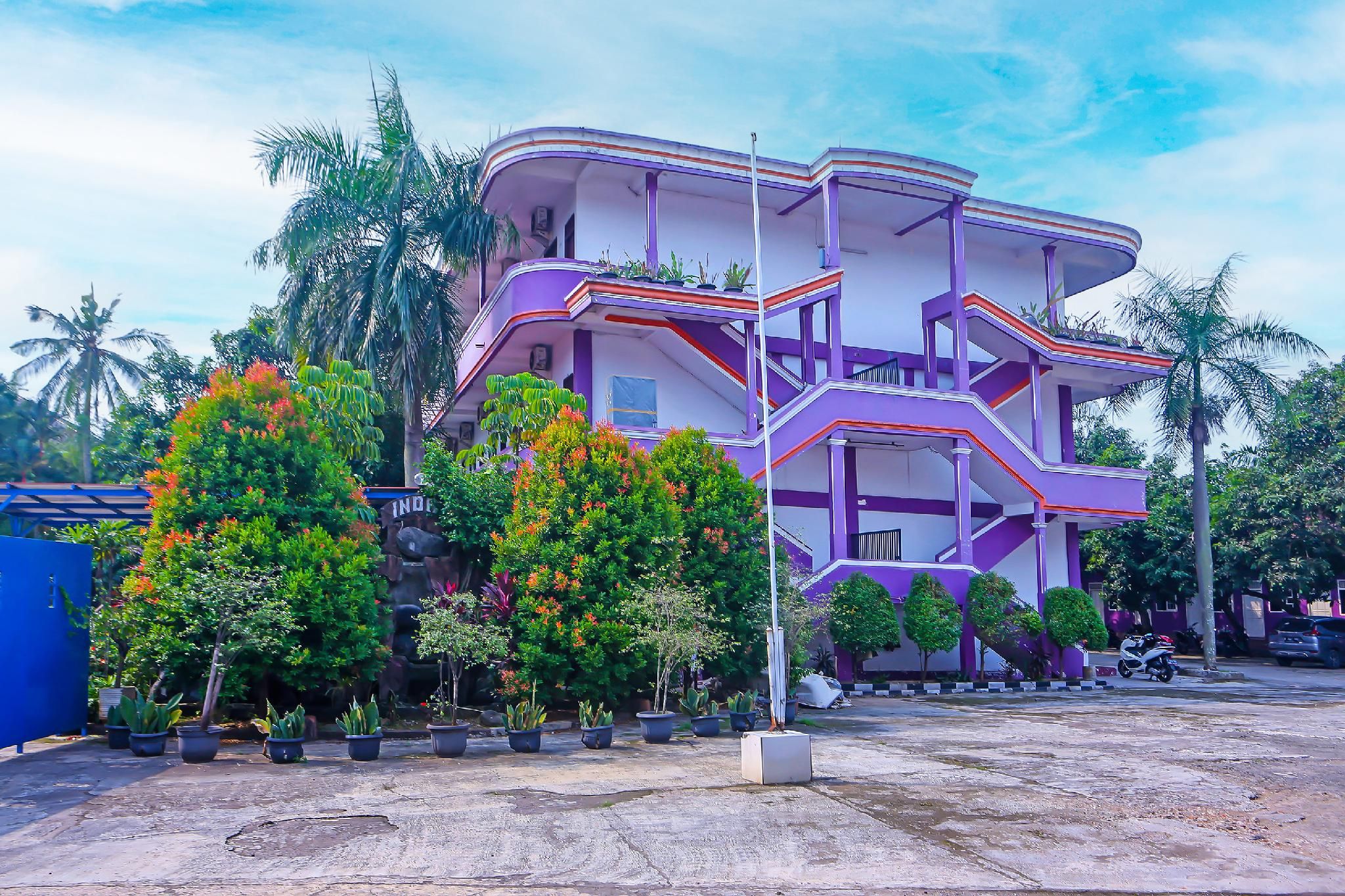 Dancenter Danau Indah