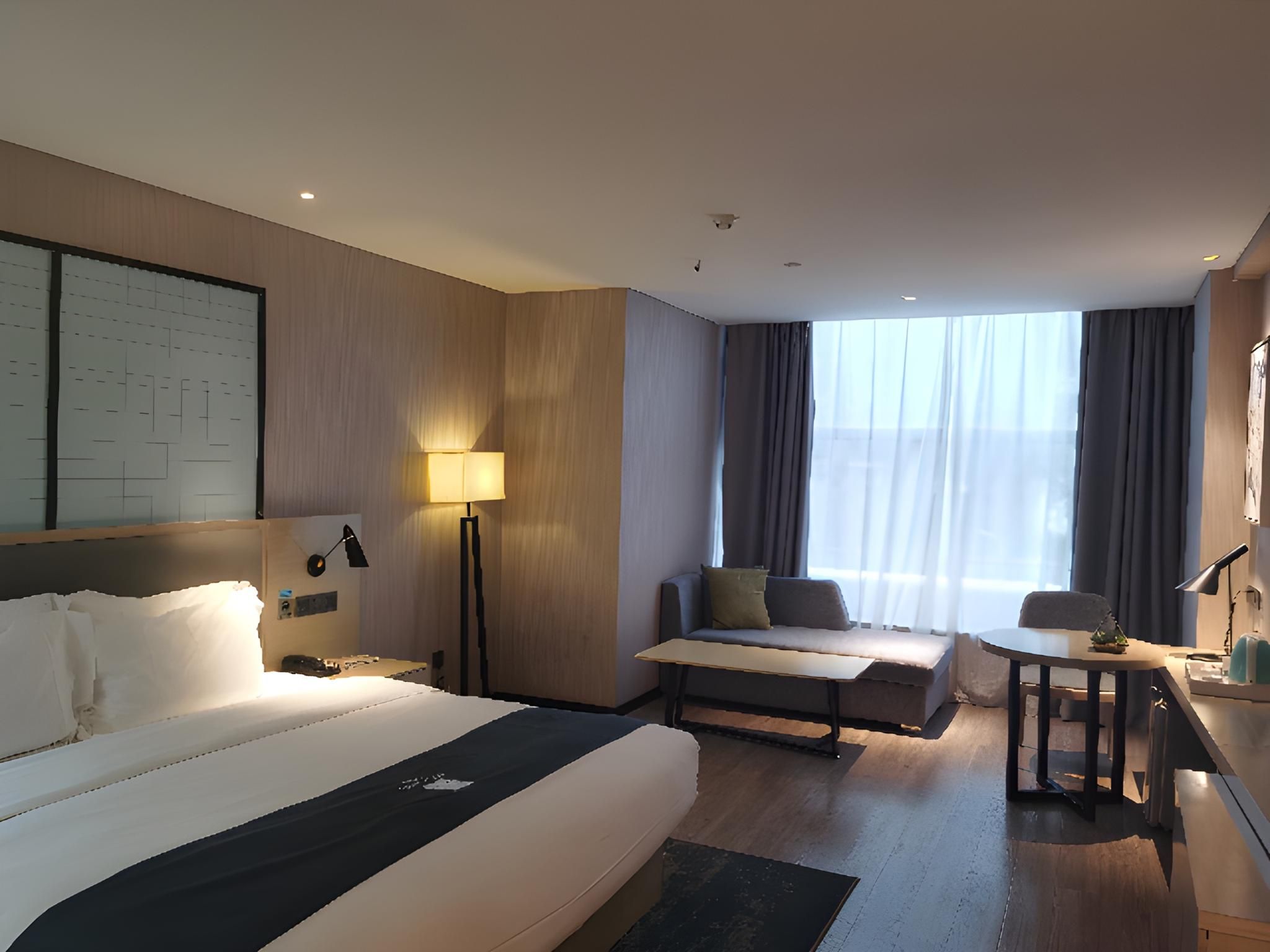 Dossen - Deluxe Bed Room