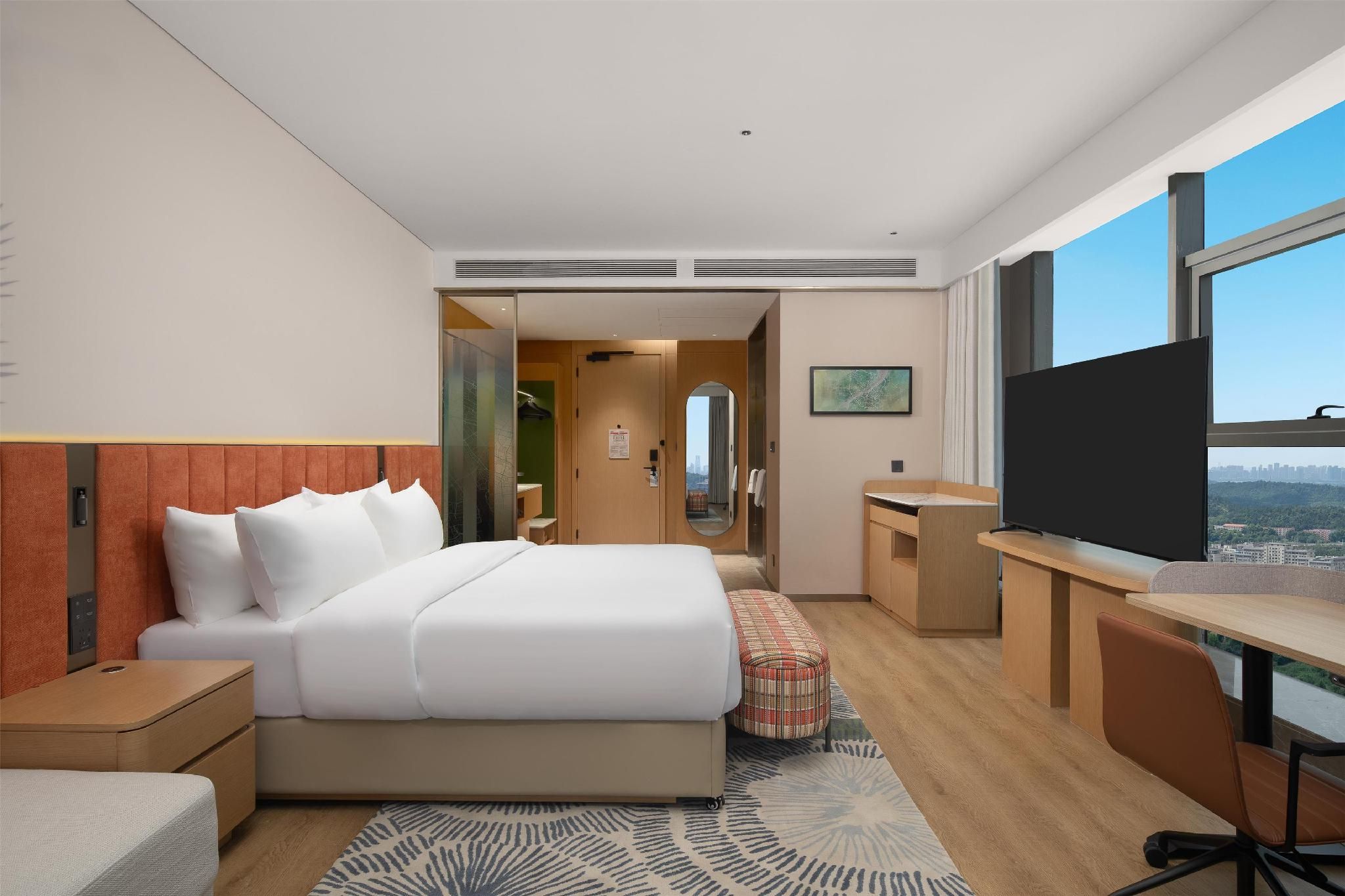 King Deluxe Room Panoramic View